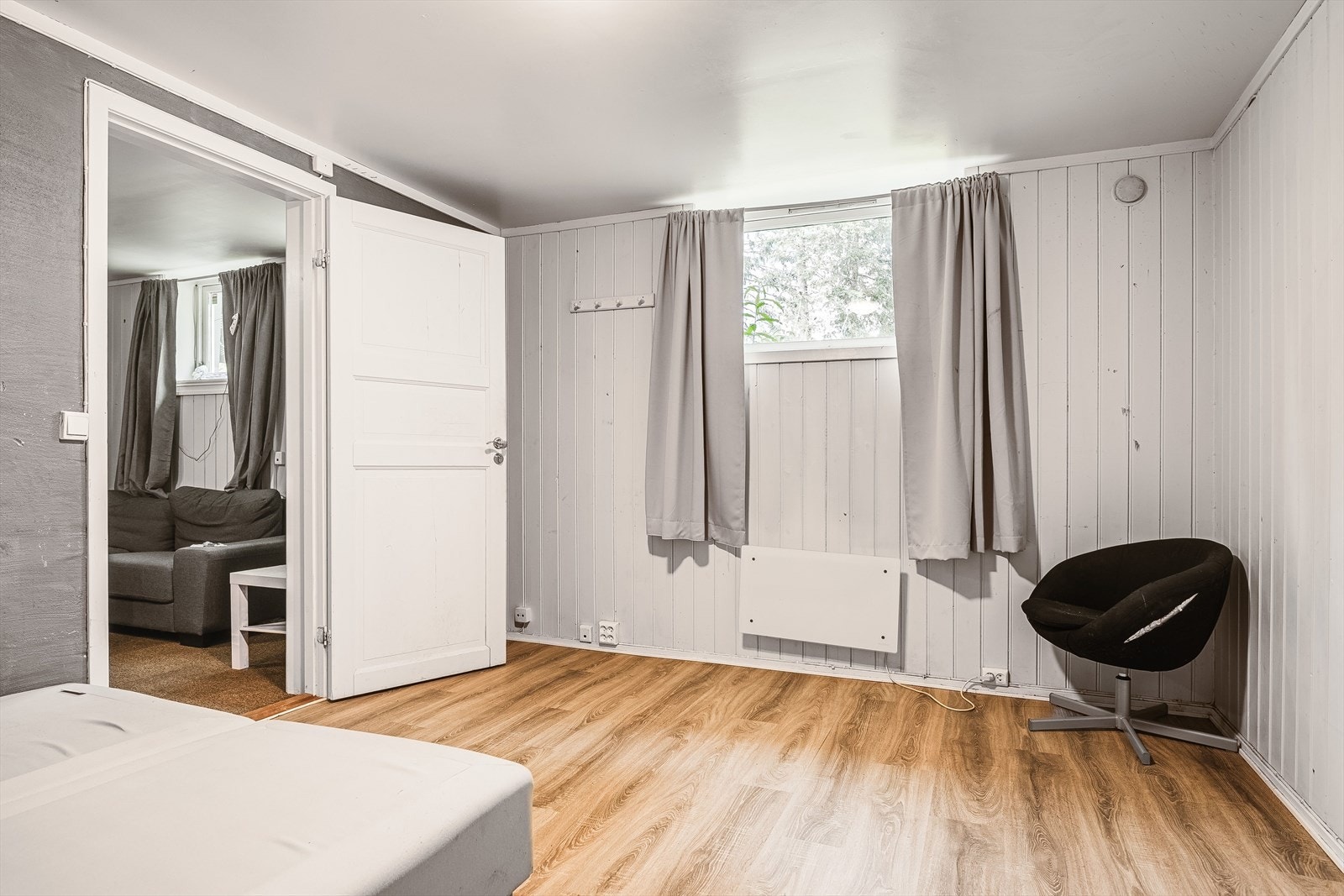 Soverom i hybeldel Galleribilde