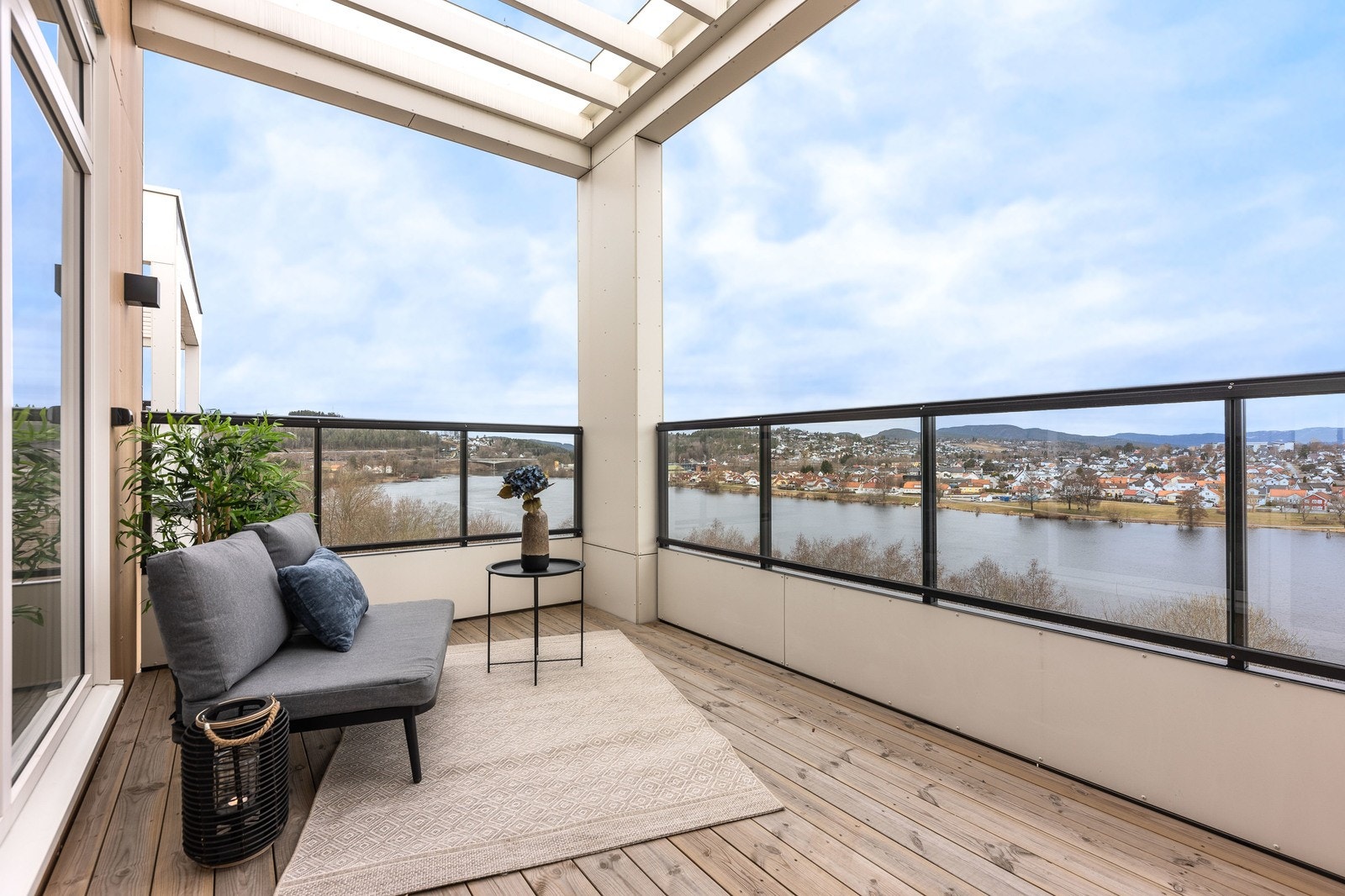 Det er fantastisk utsikt fra leiligheten Galleribilde