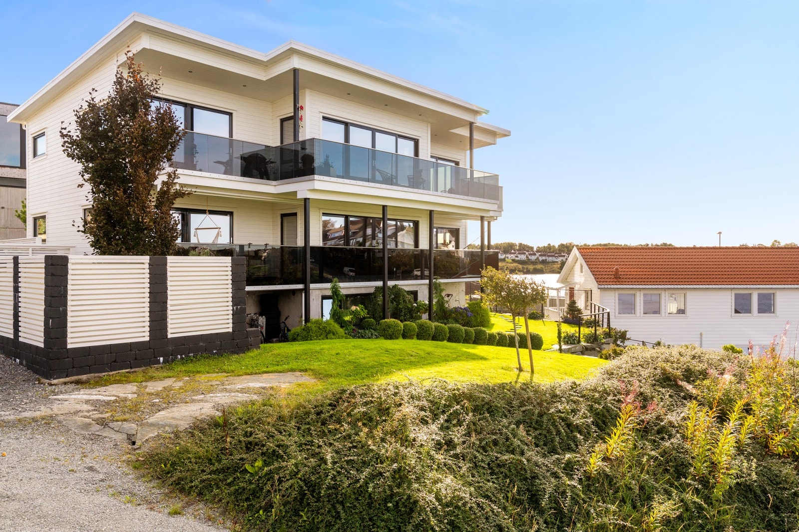 Uteområde. Galleribilde