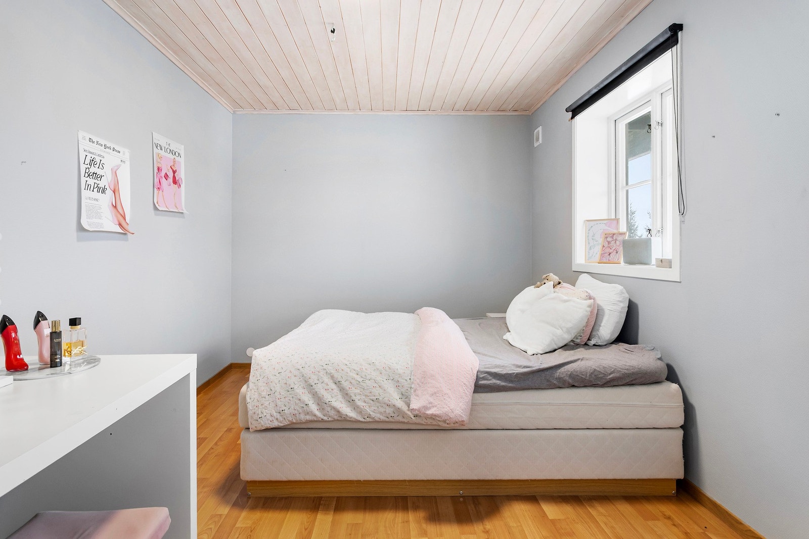 Soverom i underetasjen/hybelen Galleribilde