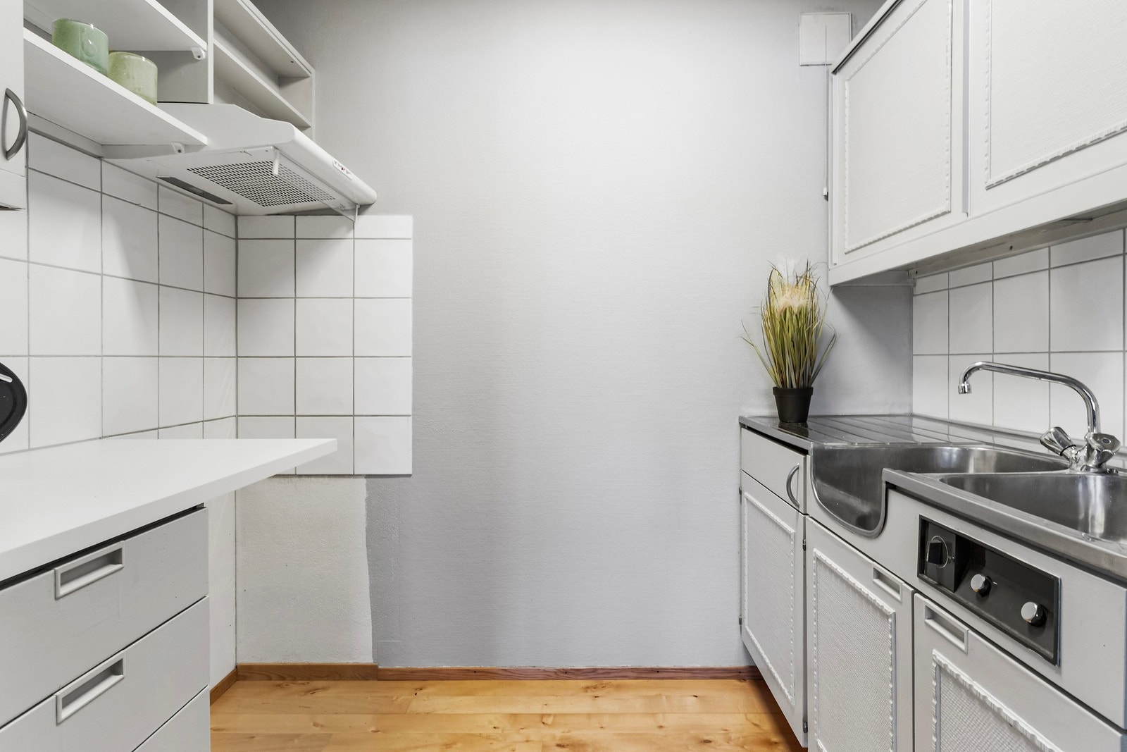 Eldre kjøkken med ukjent byggeår Galleribilde