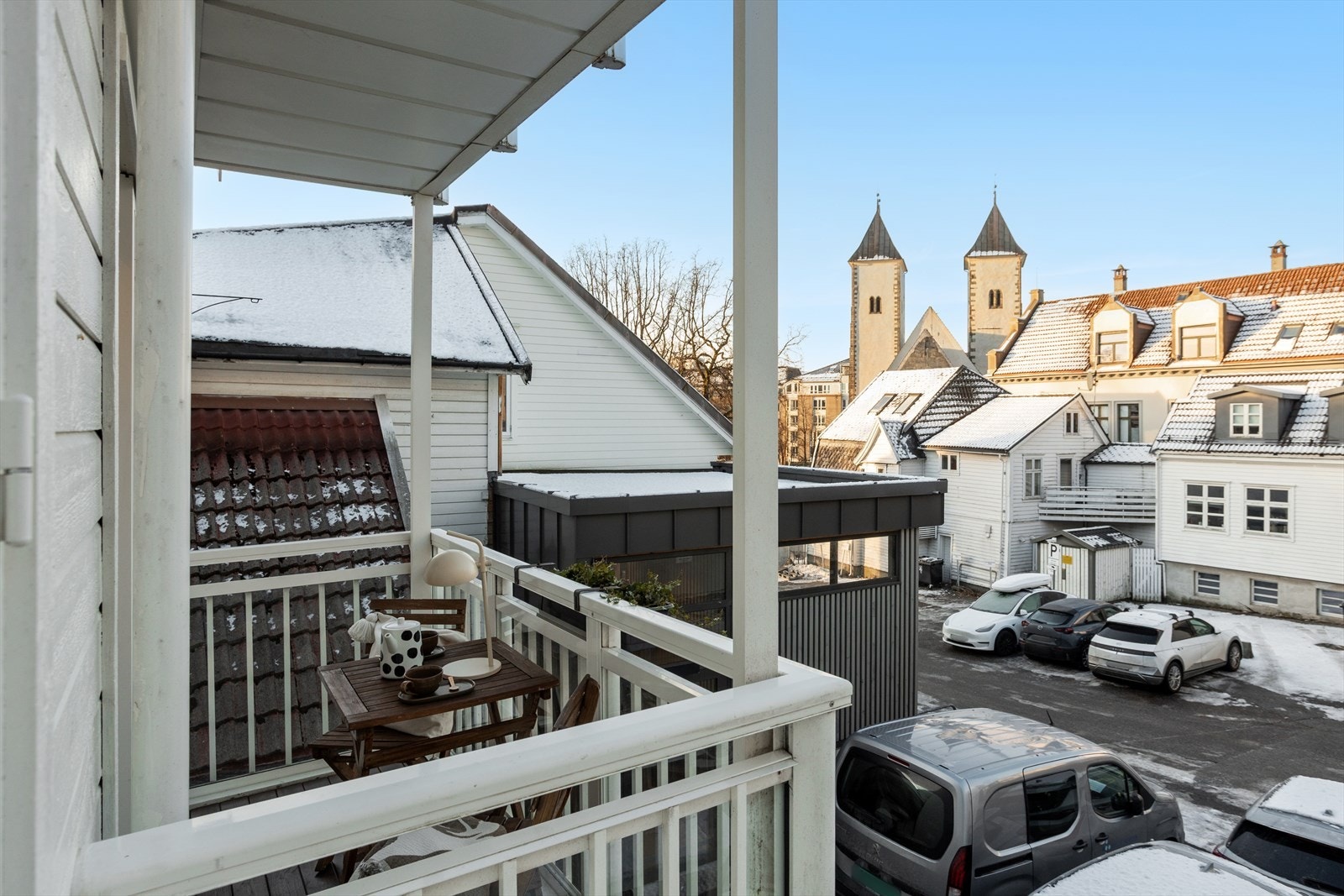 Privat altan midt i Bergen sentrum - perfekt for å nyte rolige og hyggelige stunder. Galleribilde