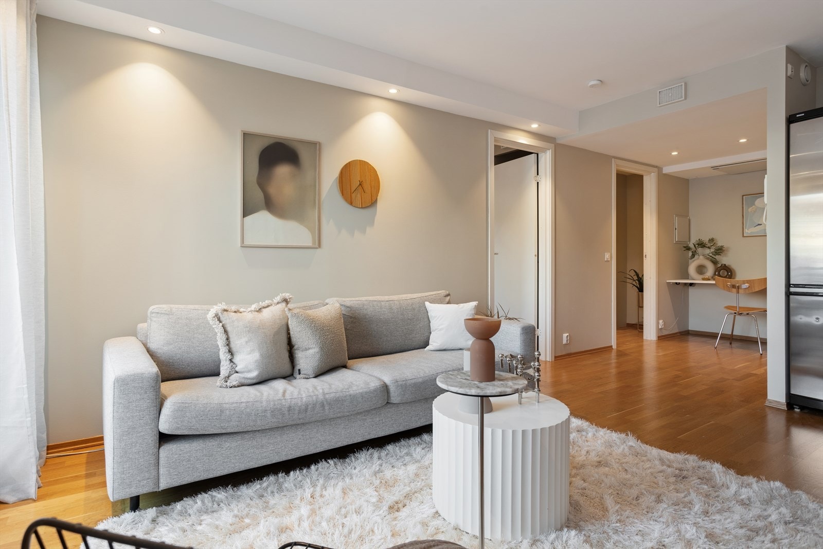 Gjennomgående moderne preg og farger. Galleribilde