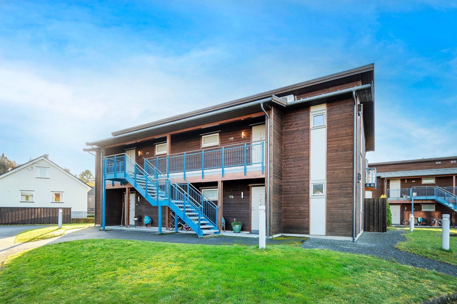 Sameiet Myrabakken 17-23 består av 8 seksjoner og fellesarealer. Galleribilde