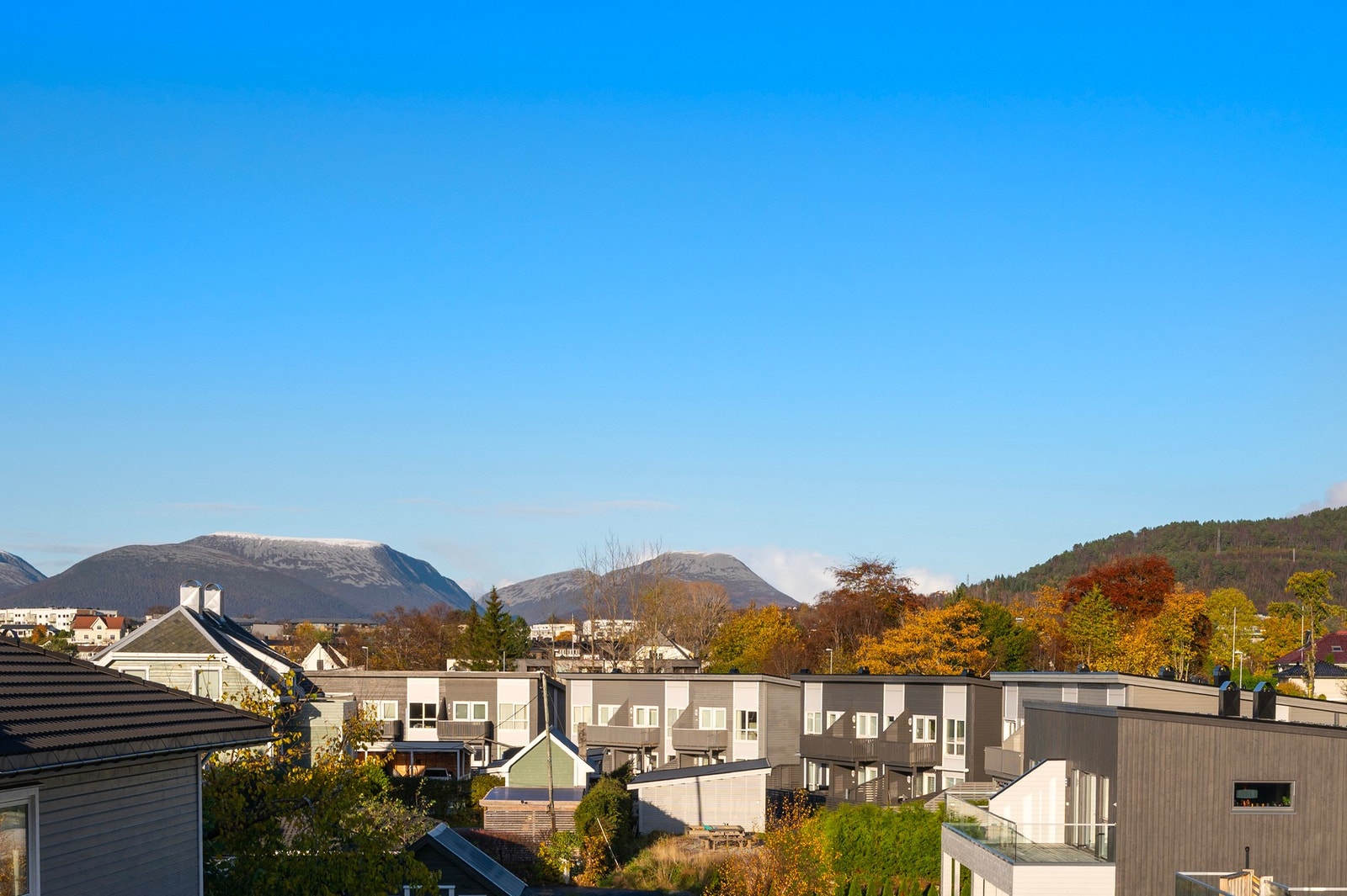 Vil du nyte denne utsikten? Husk å ordne finansieringsbevis før visning. Galleribilde