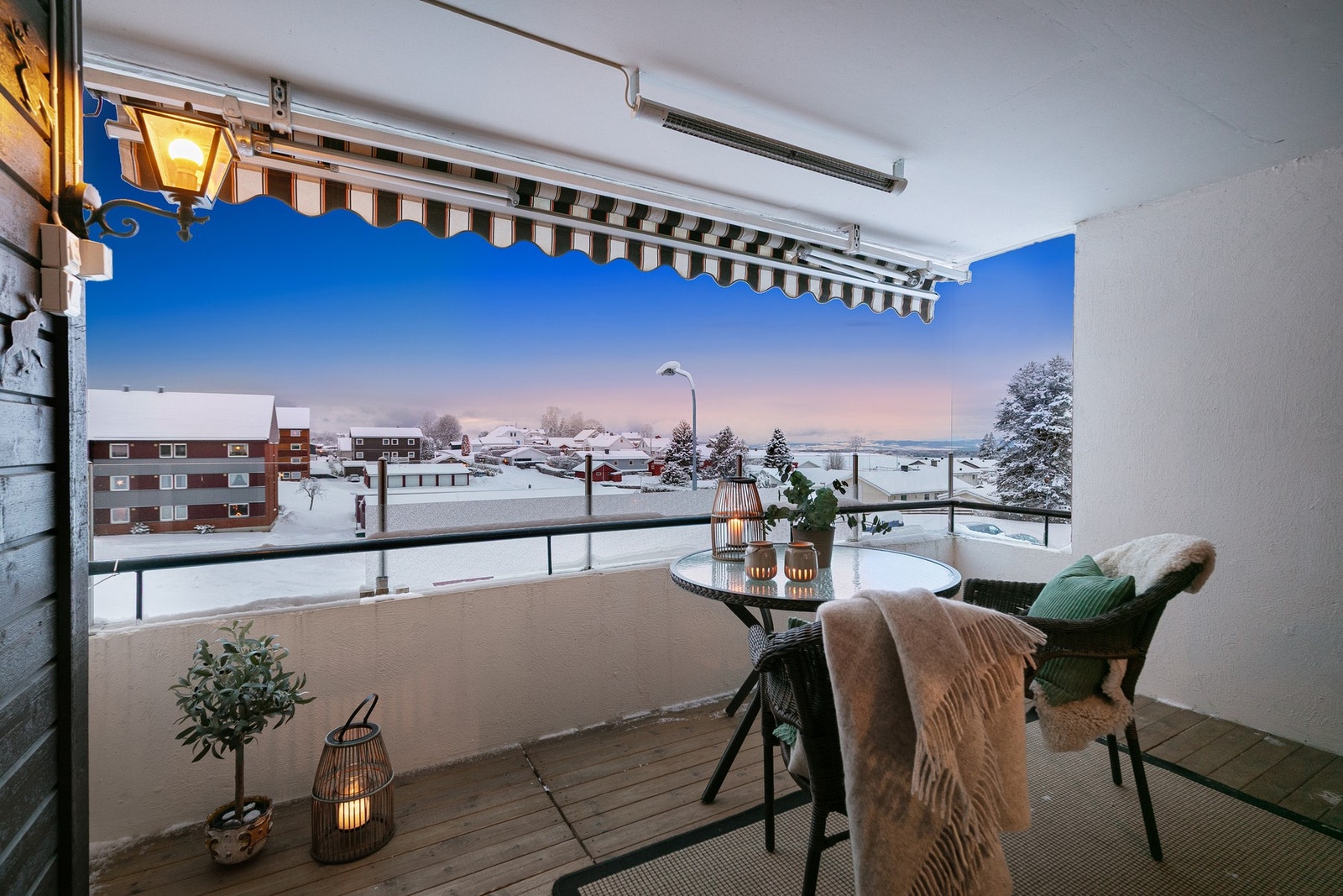 Velkommen til Enerhaugen 30, presentert av Nina Dæhli Harviken. Foto: Pil Branding (Kim Rognmo) Galleribilde