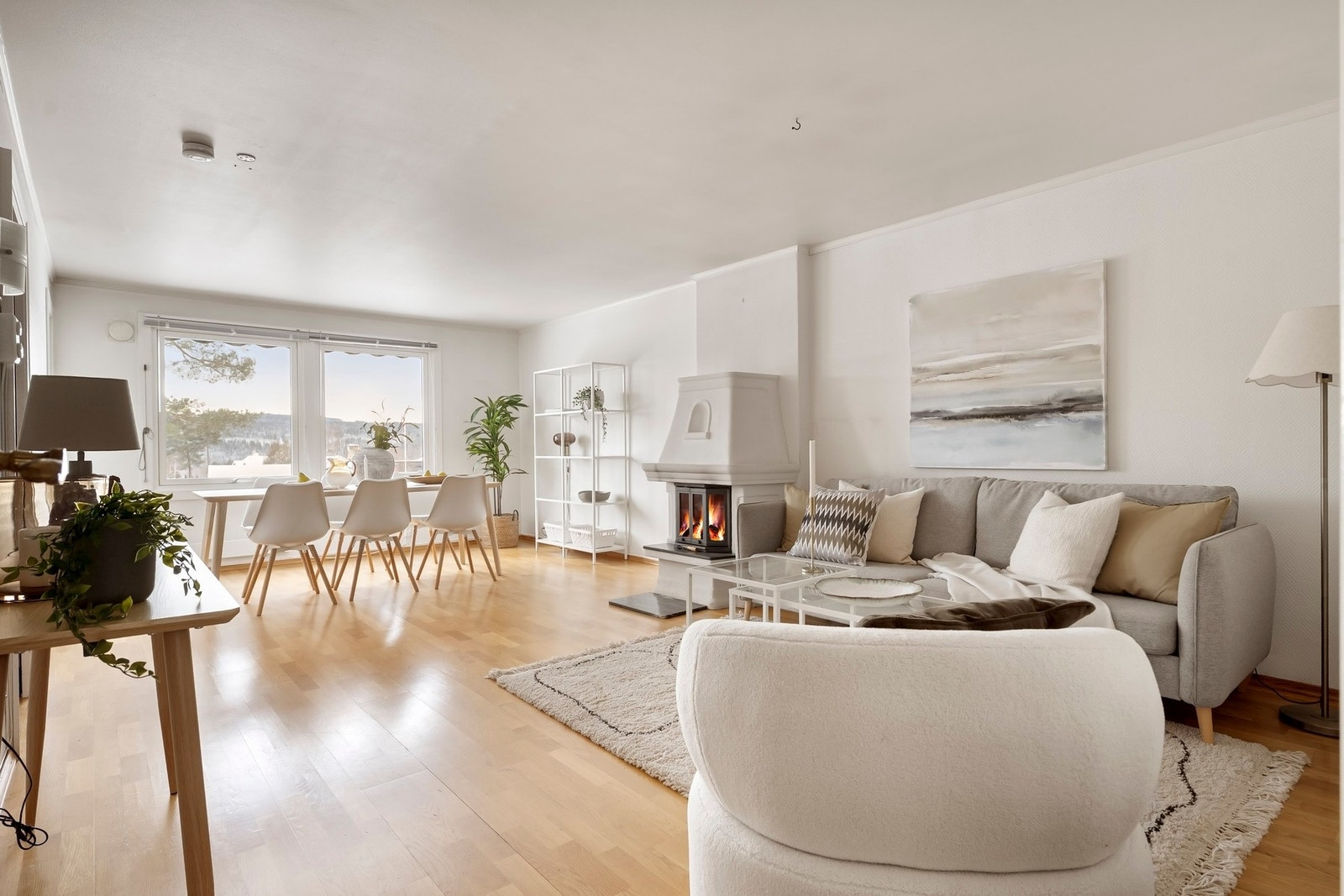 Velkommen til Grevlingåsen 7A - presentert av Elise Riise Johnsen, tlf. 90 11 08 66. Fotograf: Juliane Jensen v/Studio Juliane. Galleribilde