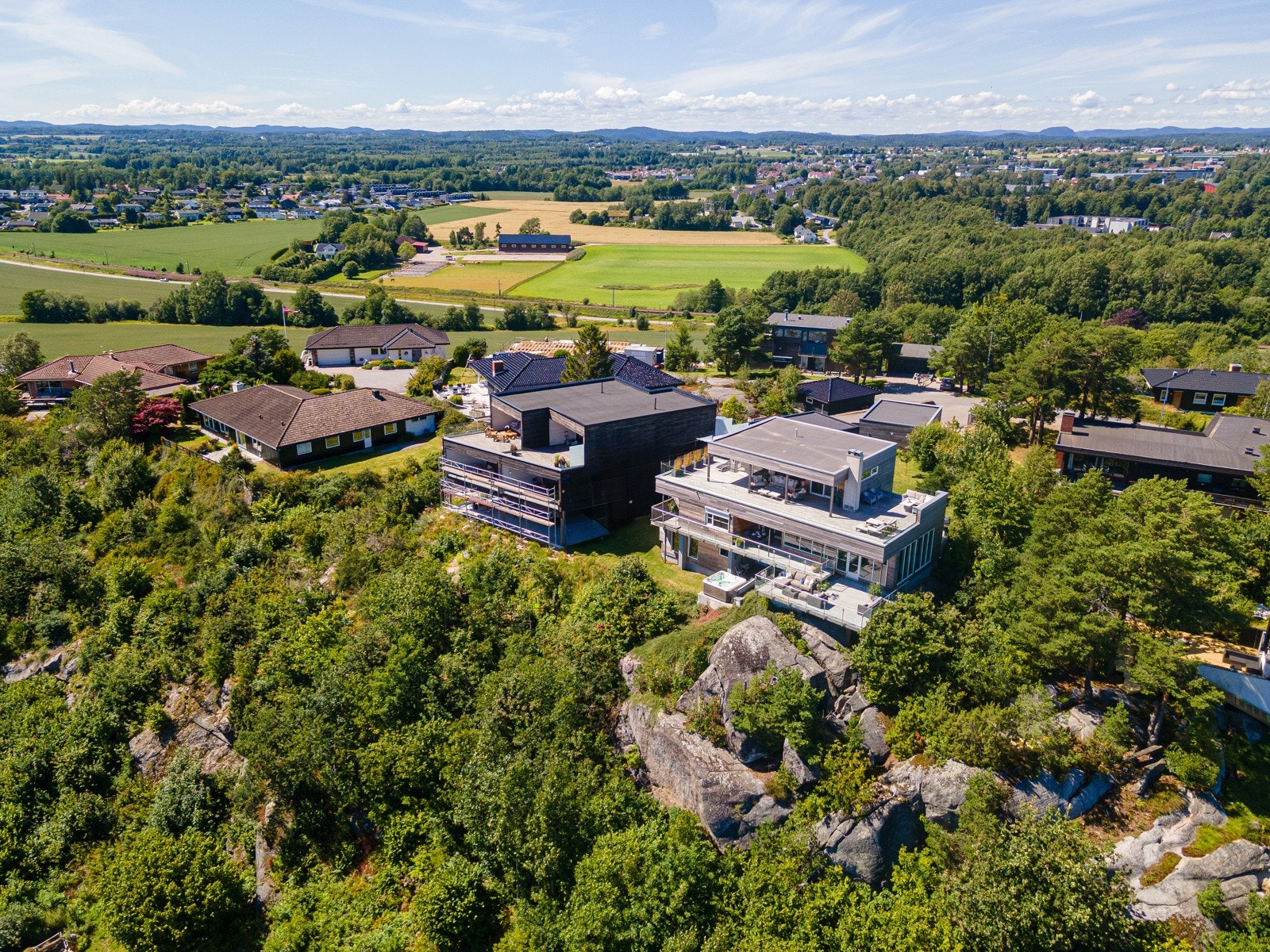 Hilsen fra toppen av Sandefjord, Velkommen til visning Galleribilde