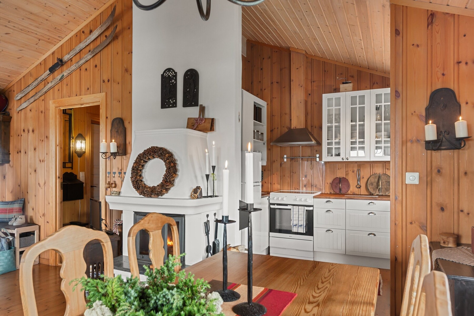 Åpen stue- og kjøkkenløsning. Galleribilde