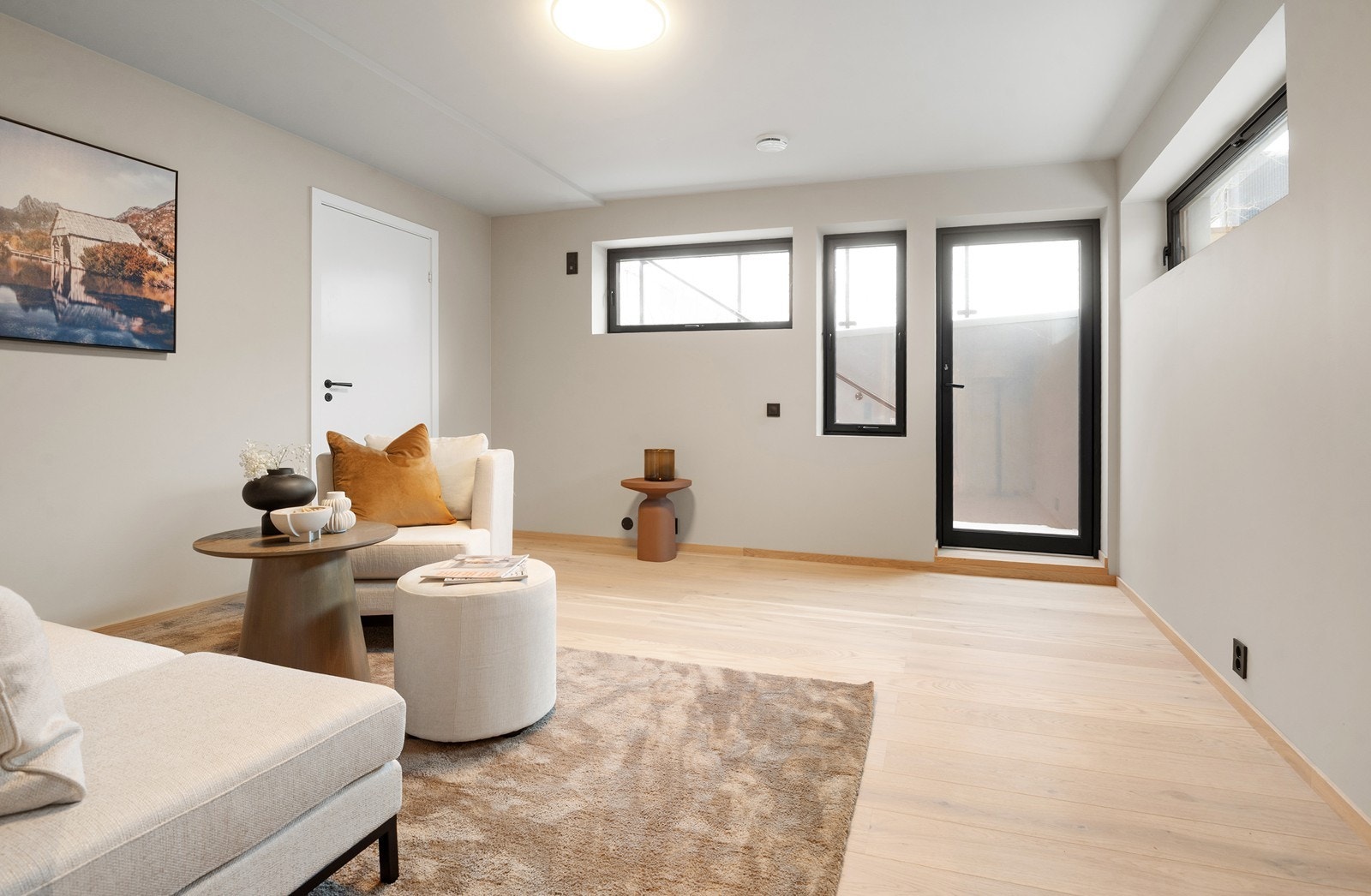 Kjellerstue nr. 2 har egen inngang Galleribilde