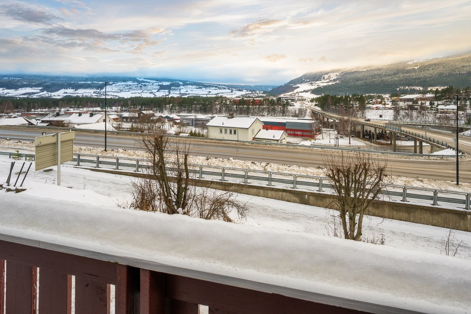 Balkongen ligger vendt mot sørvest. Galleribilde
