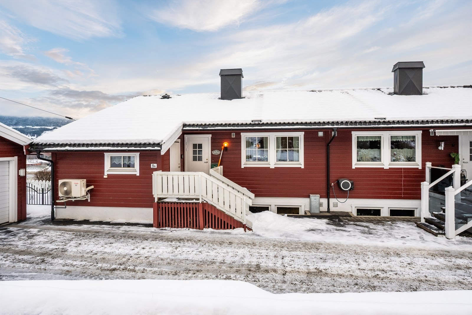 Boligen har trappeakomst. Galleribilde