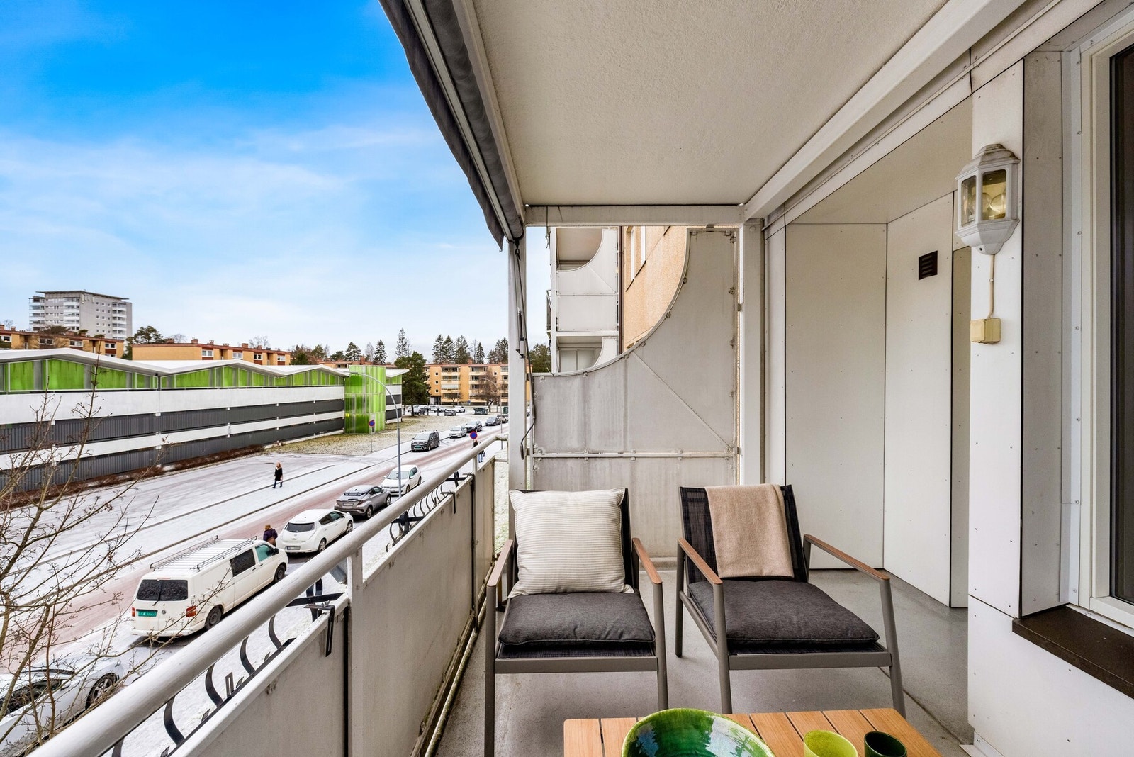 Her er det godt med plass for ulike sittegrupper. Galleribilde