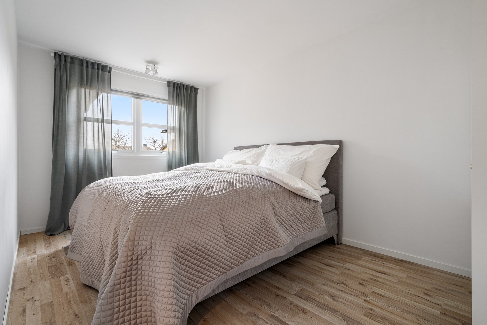 Soverom 2 er også av god størrelse på hele 12 kvm Galleribilde