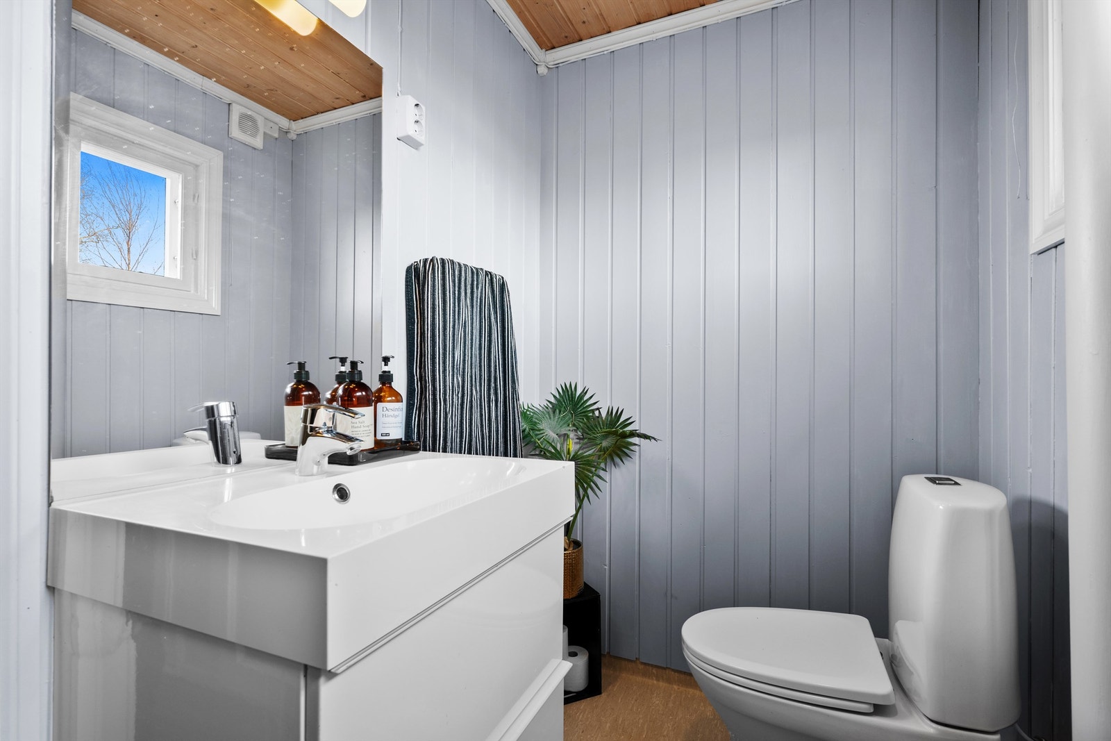 Bad 2. etg Galleribilde