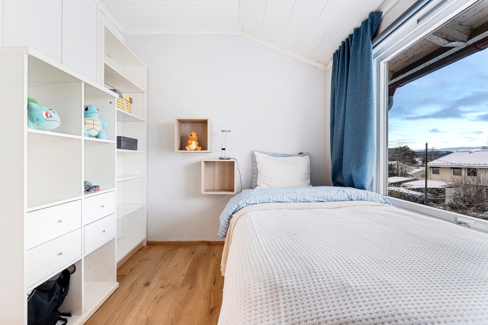 Lyst og hyggelig soverom Galleribilde