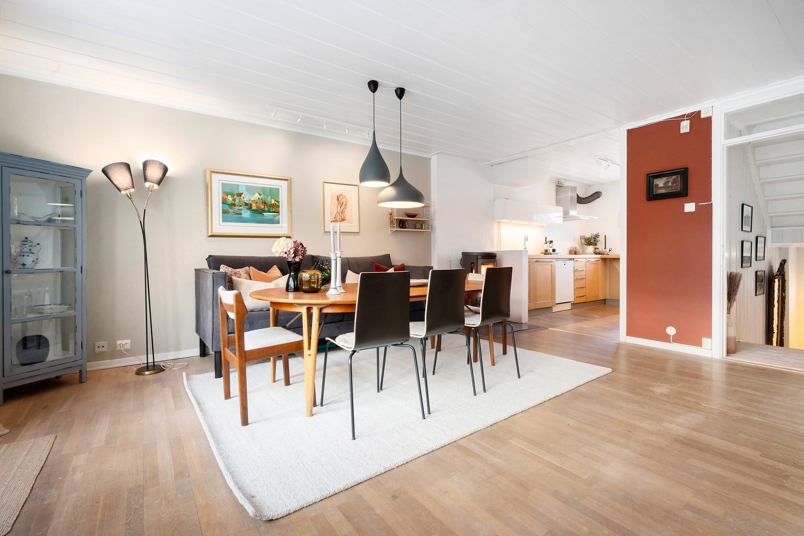 Velkommen til Vollsveien 213B, presentert av Anders Bonesmo, EIE Eiendomsmegling Stabekk. Foto: DIAKRIT/ Lars Boyesen Galleribilde