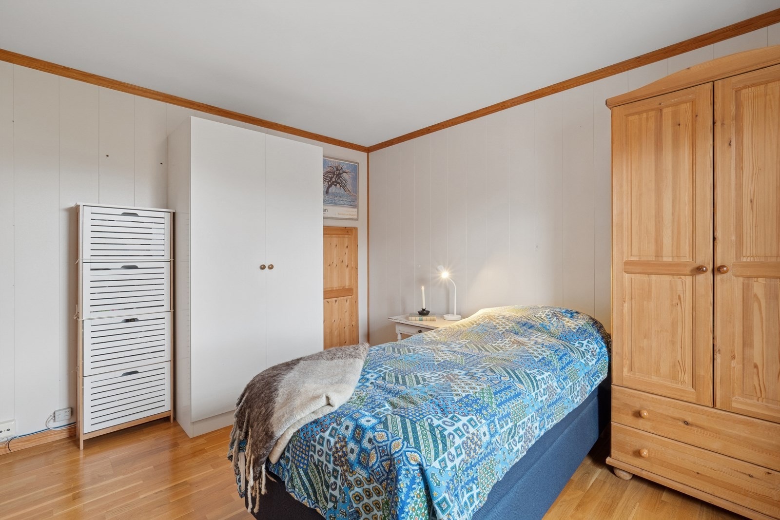 Det er også god plass til ulike garderobeløsninger. Galleribilde