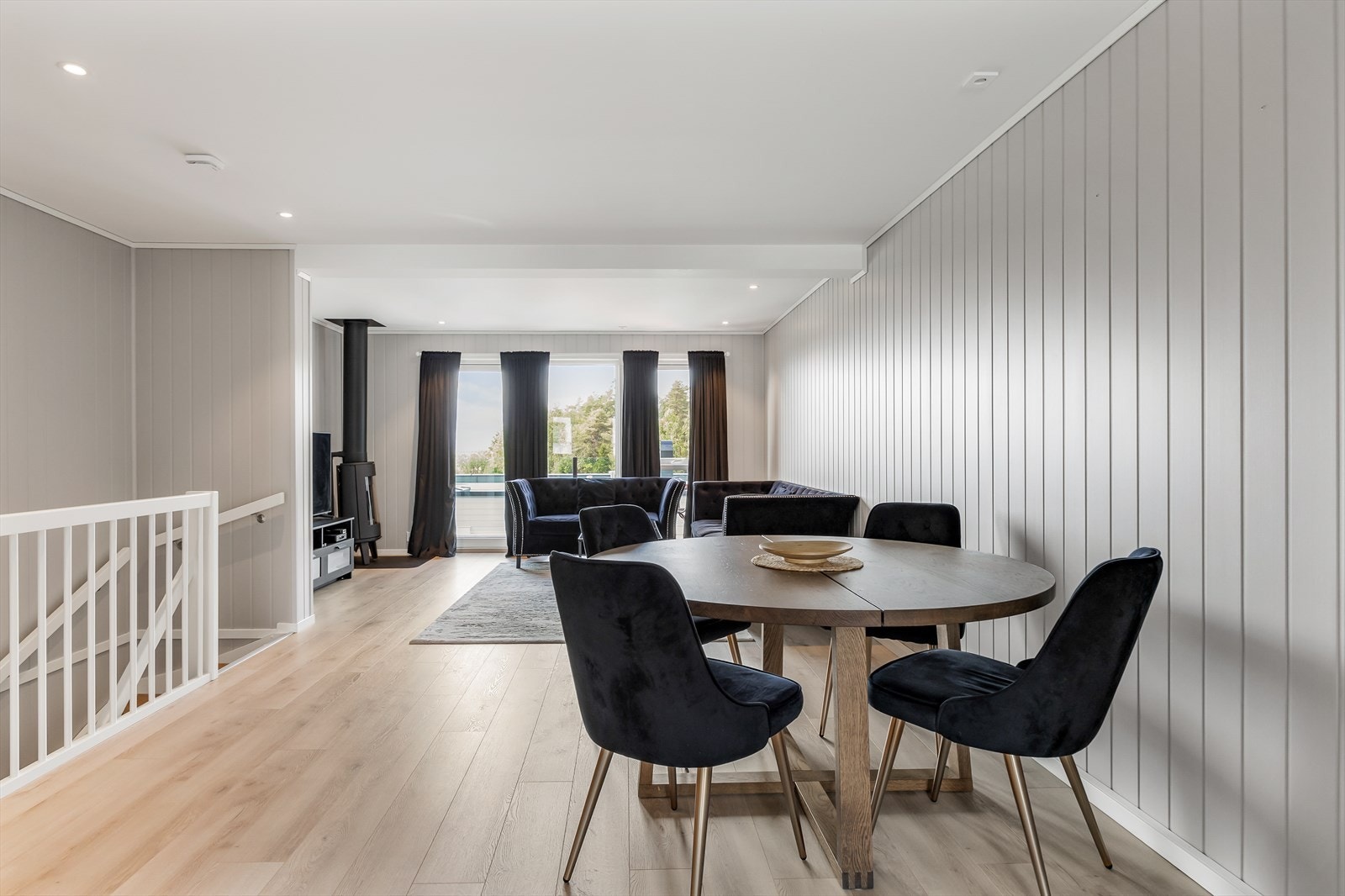 Spiseplass. Galleribilde