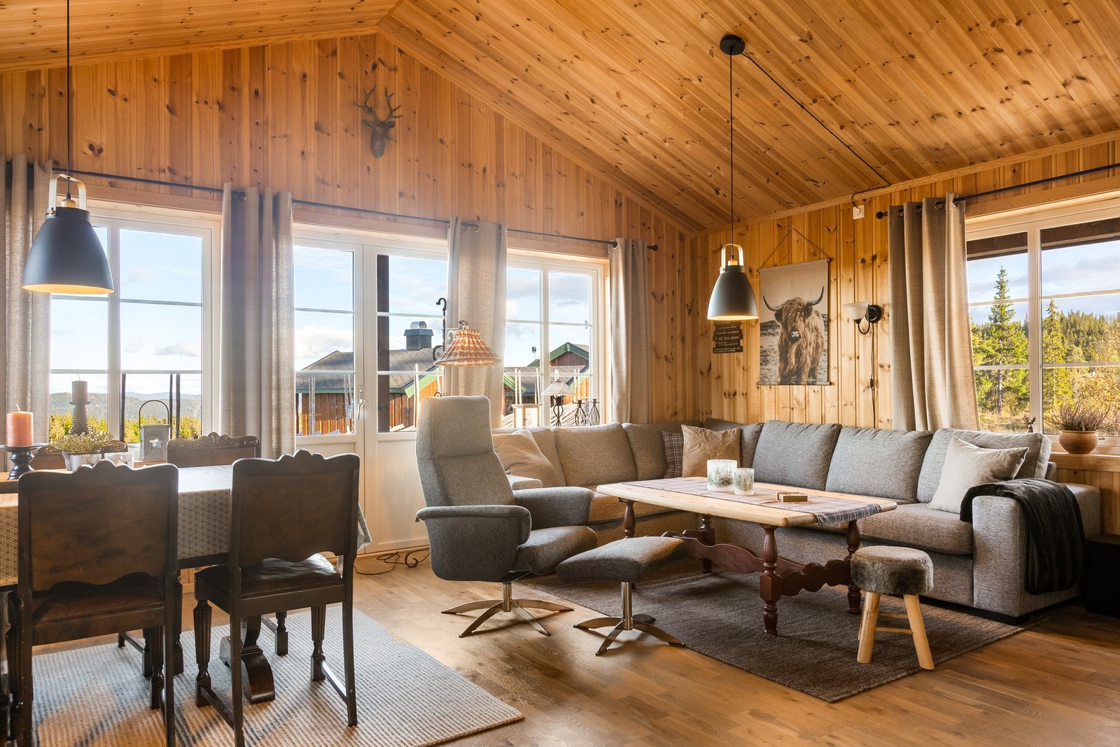 Åpen stue og kjøkkenløsning. Galleribilde