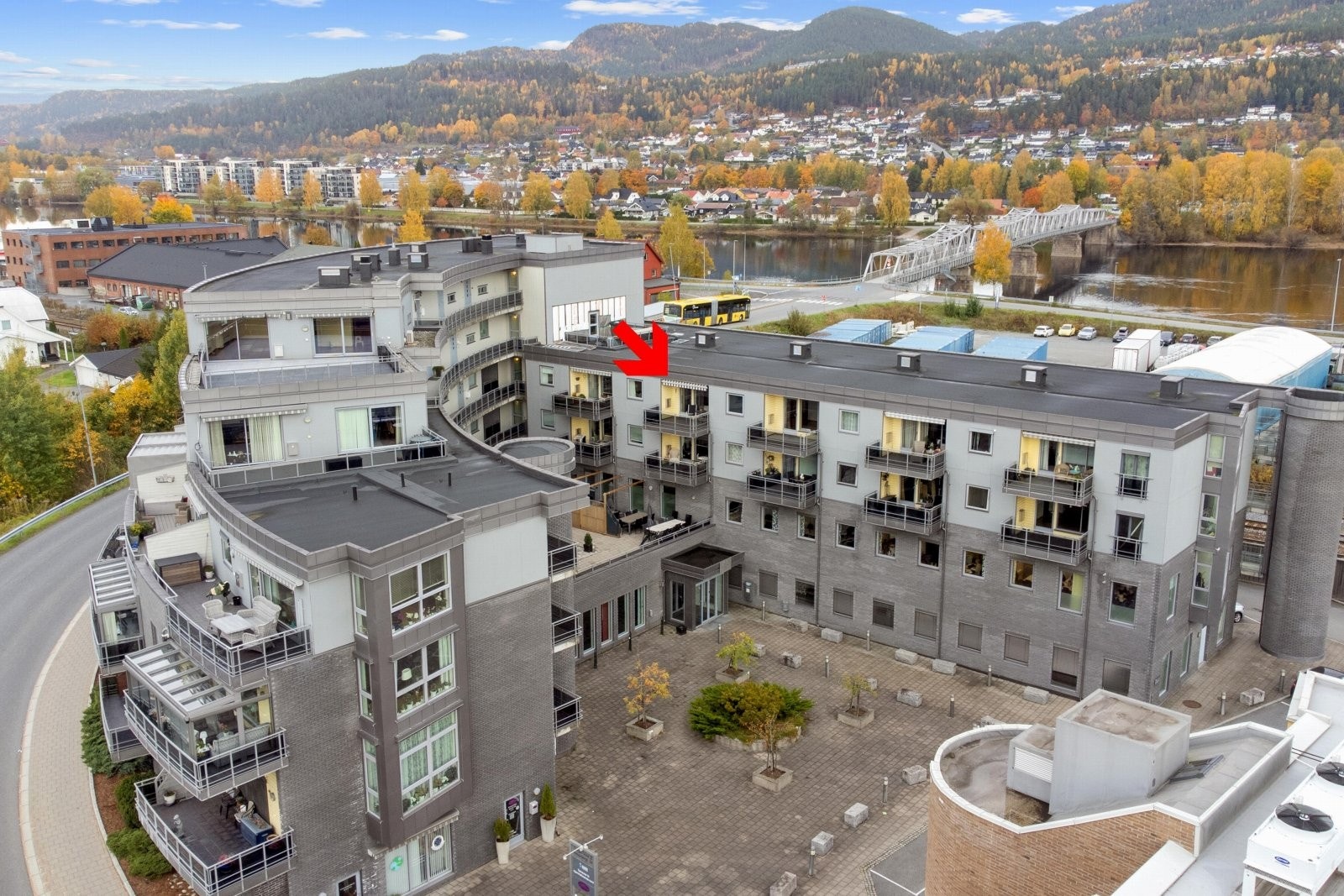 Dialog Eiendomsmegling har gleden av å presentere Arbeidergata 34 v/ Ola Laug Bretvik. Galleribilde