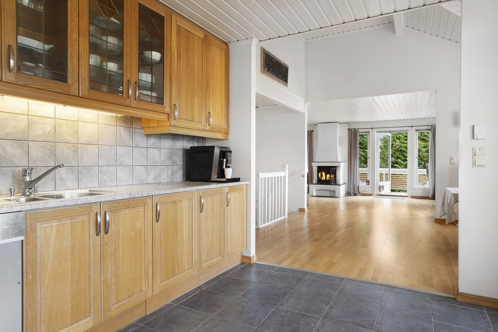 Det er vannbåren varme i begge etasjer Galleribilde