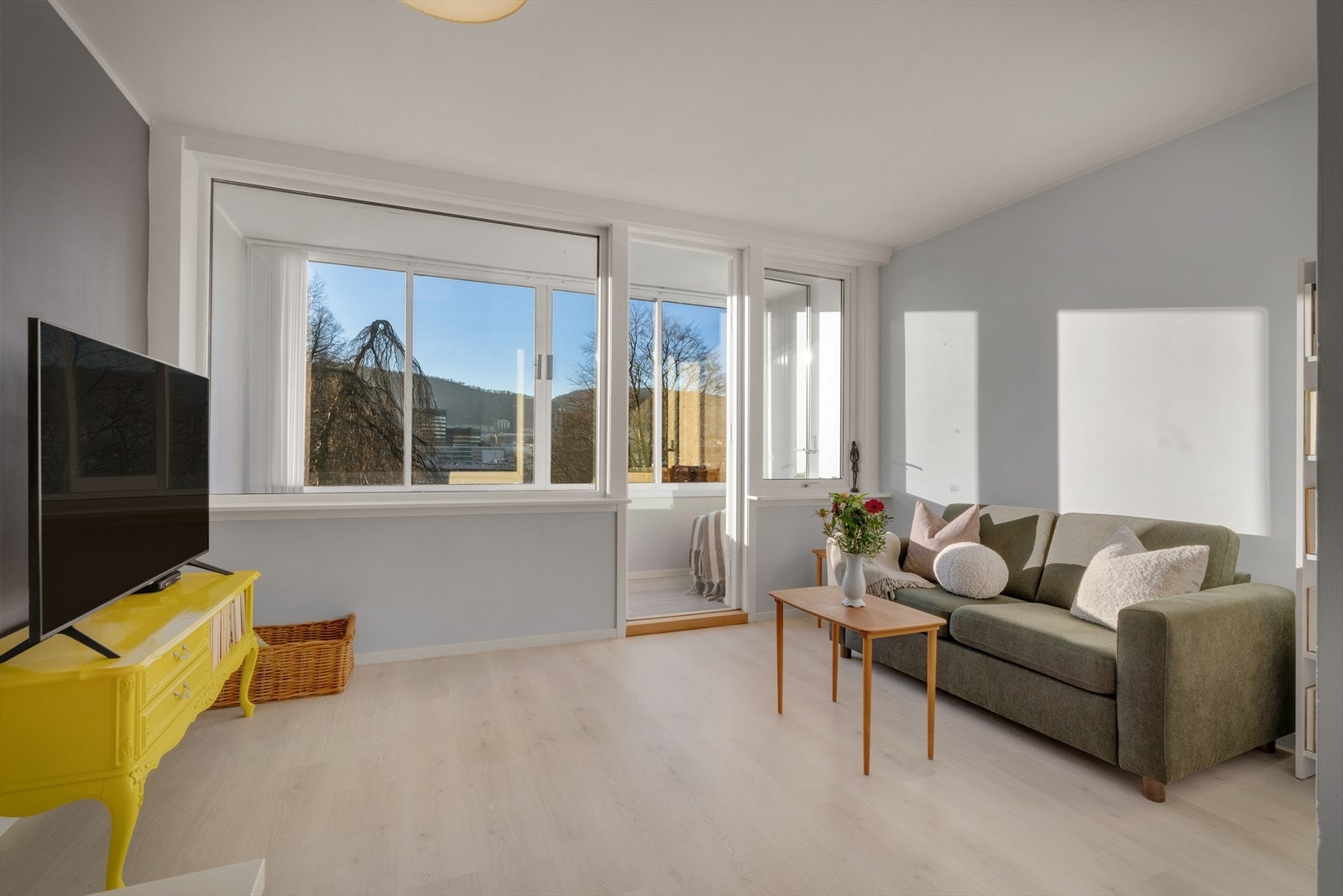 - Stuen måler 16,1 m² - Galleribilde