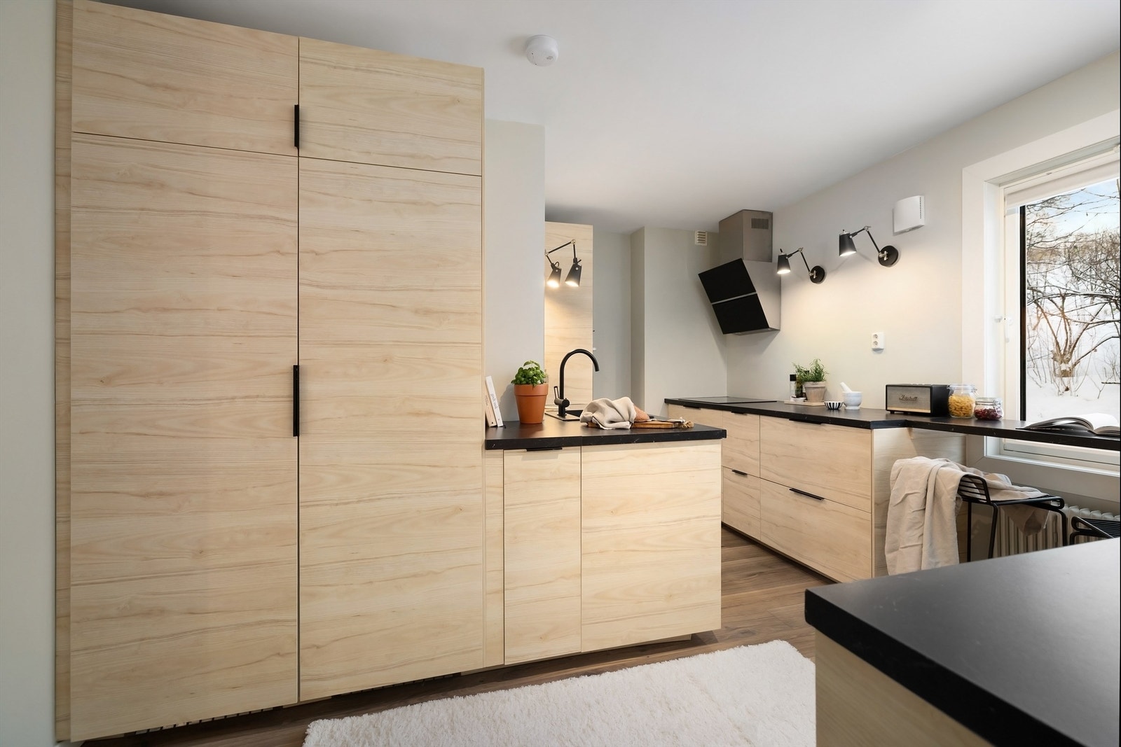 Kjøkkeninnredningen er fra Ikea og ble satt inn i 2019 Galleribilde