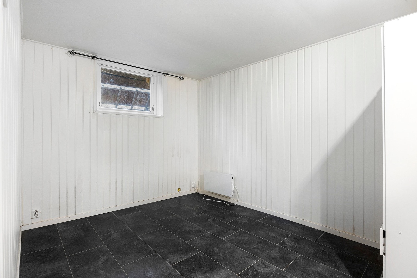 Disponibelt rom. Ikke godkjent for varig opphold Galleribilde