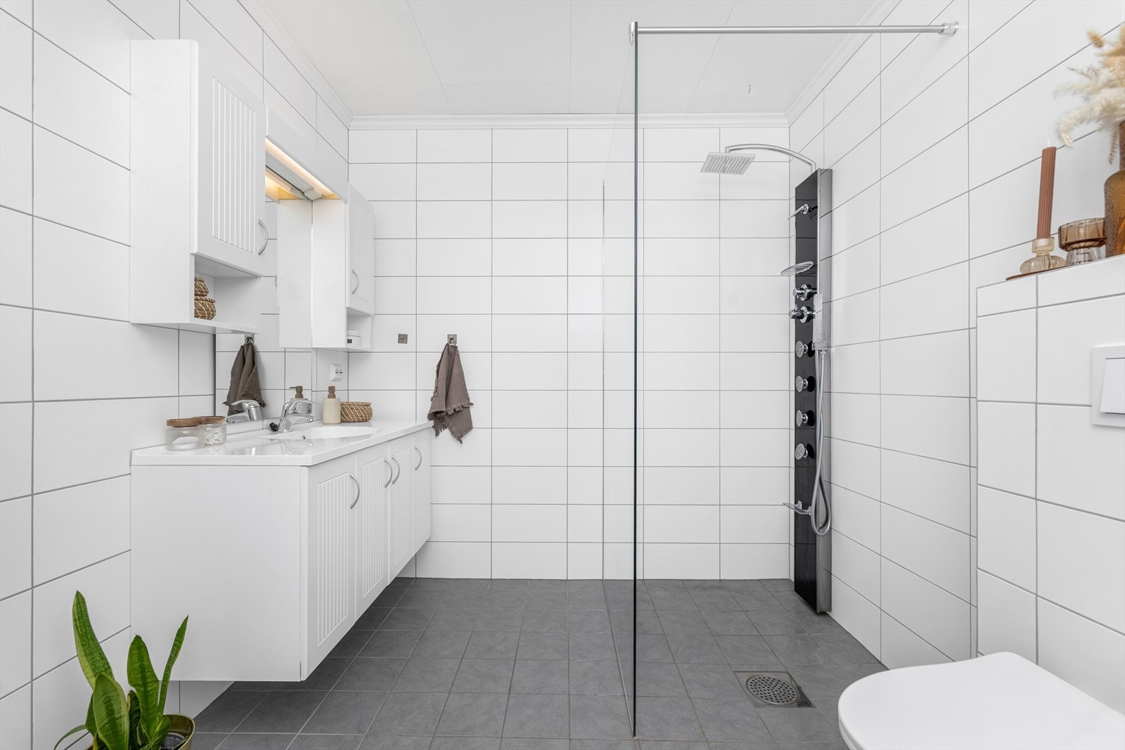 Bad i underetasjen Galleribilde