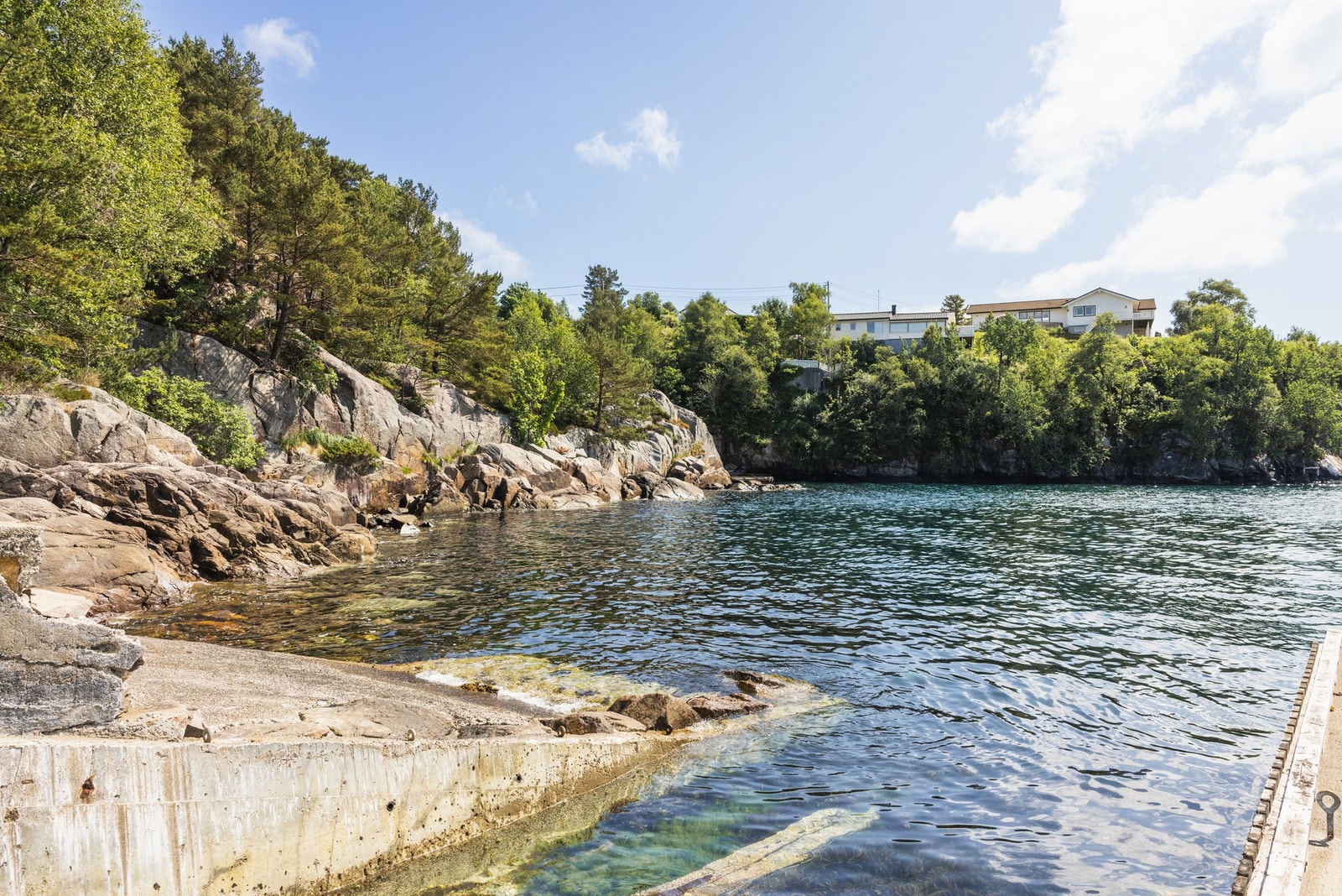 Uansett om du foretrekker å bade, sole eller bare nyte omgivelsene, vil bademulighetene i området gjør at du virkelig kan nyte alt skjøen har å tilby. Galleribilde