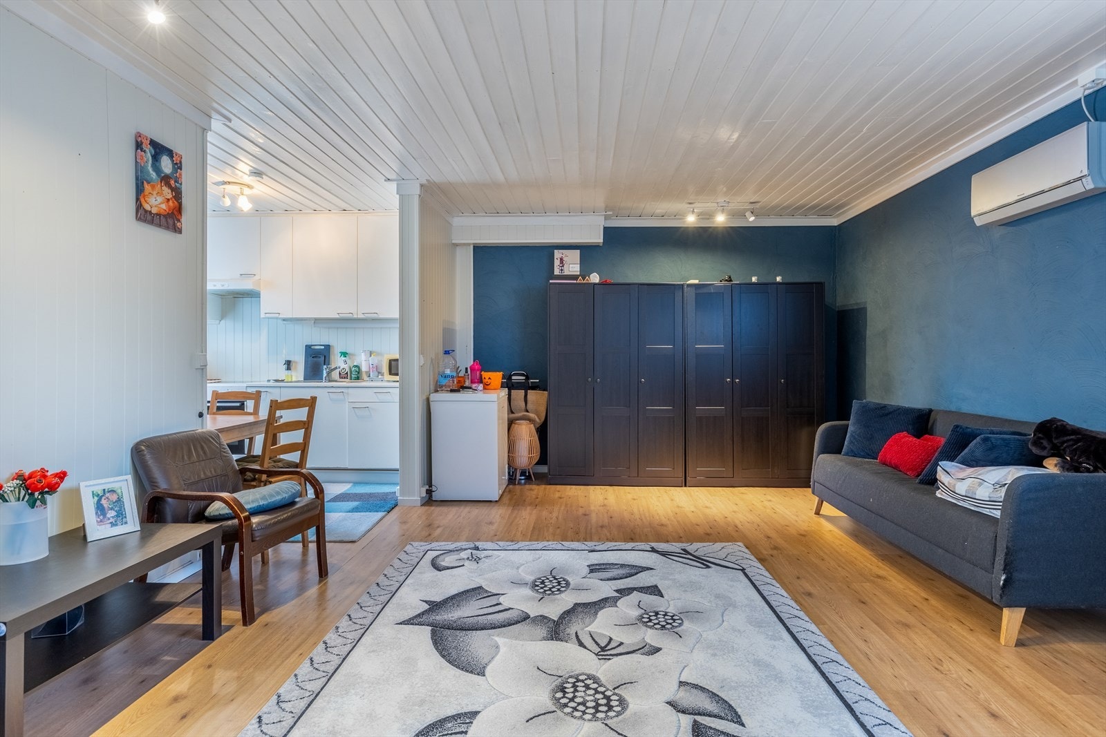 Stue/kjøkken Galleribilde