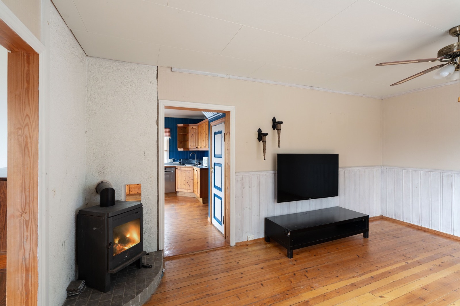 En peisovn sørger for god varme i den kalde årstida. Galleribilde