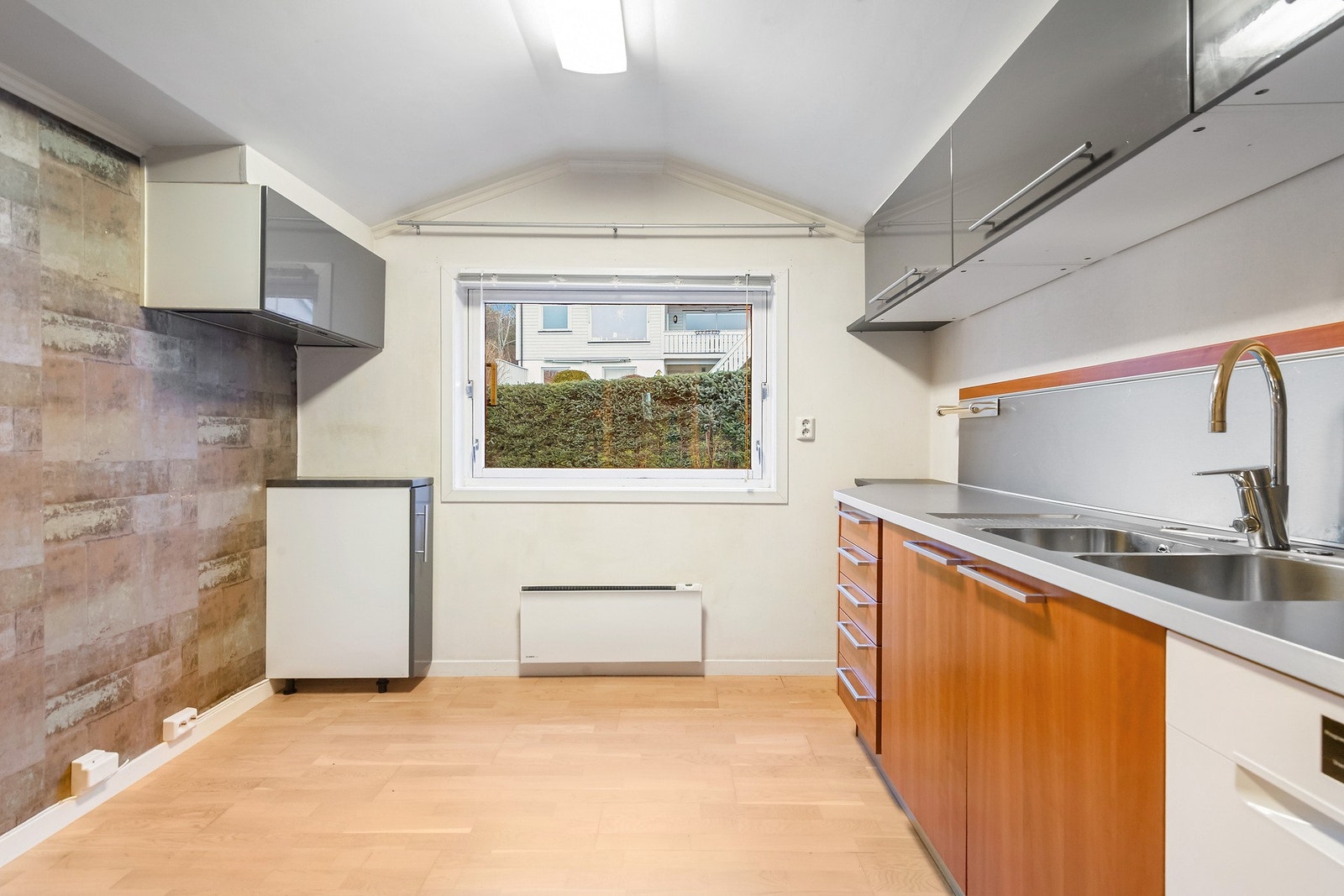 Boenhet på loft: Boenheten har separat kjøkken. Galleribilde