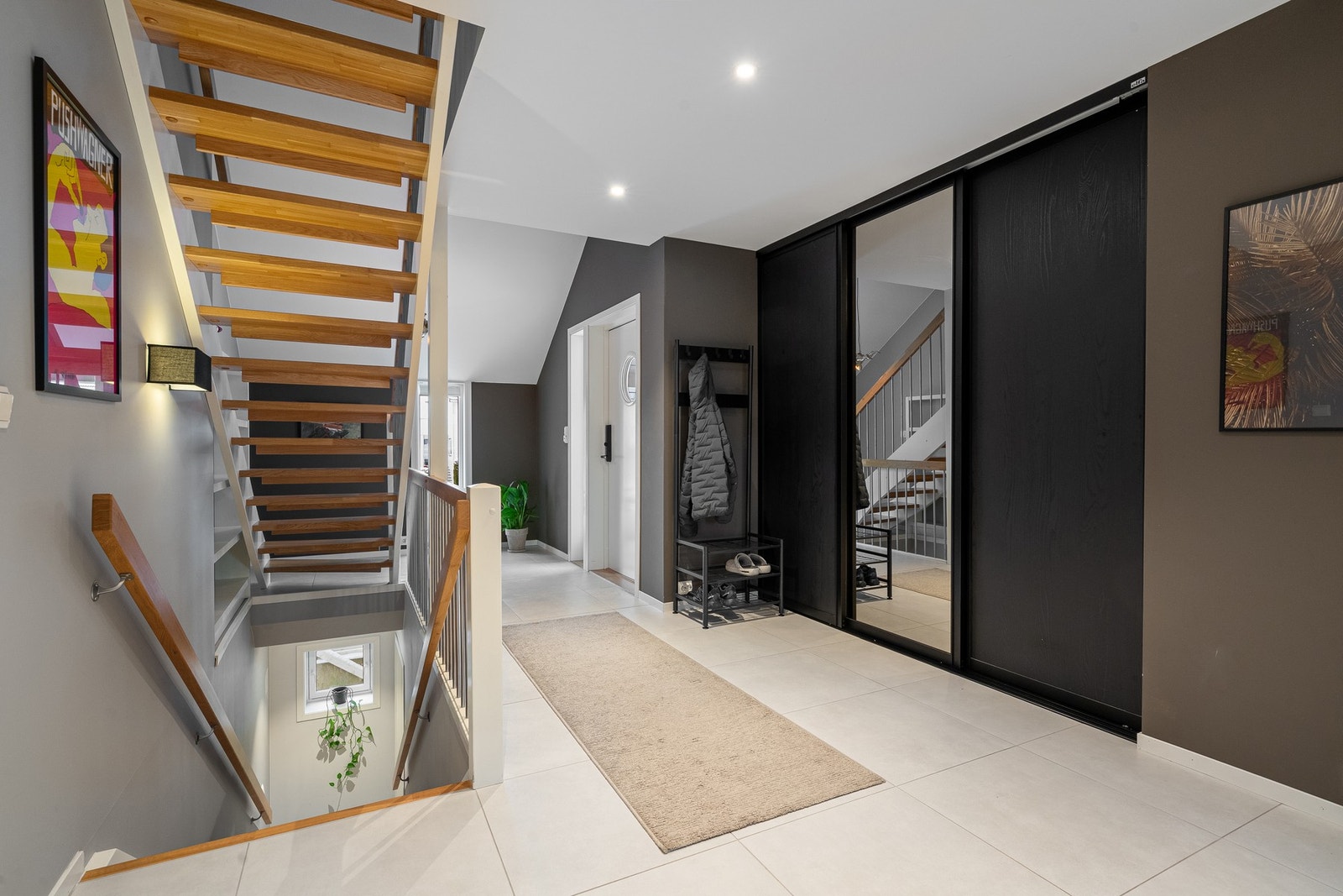 Gang/entré. Galleribilde