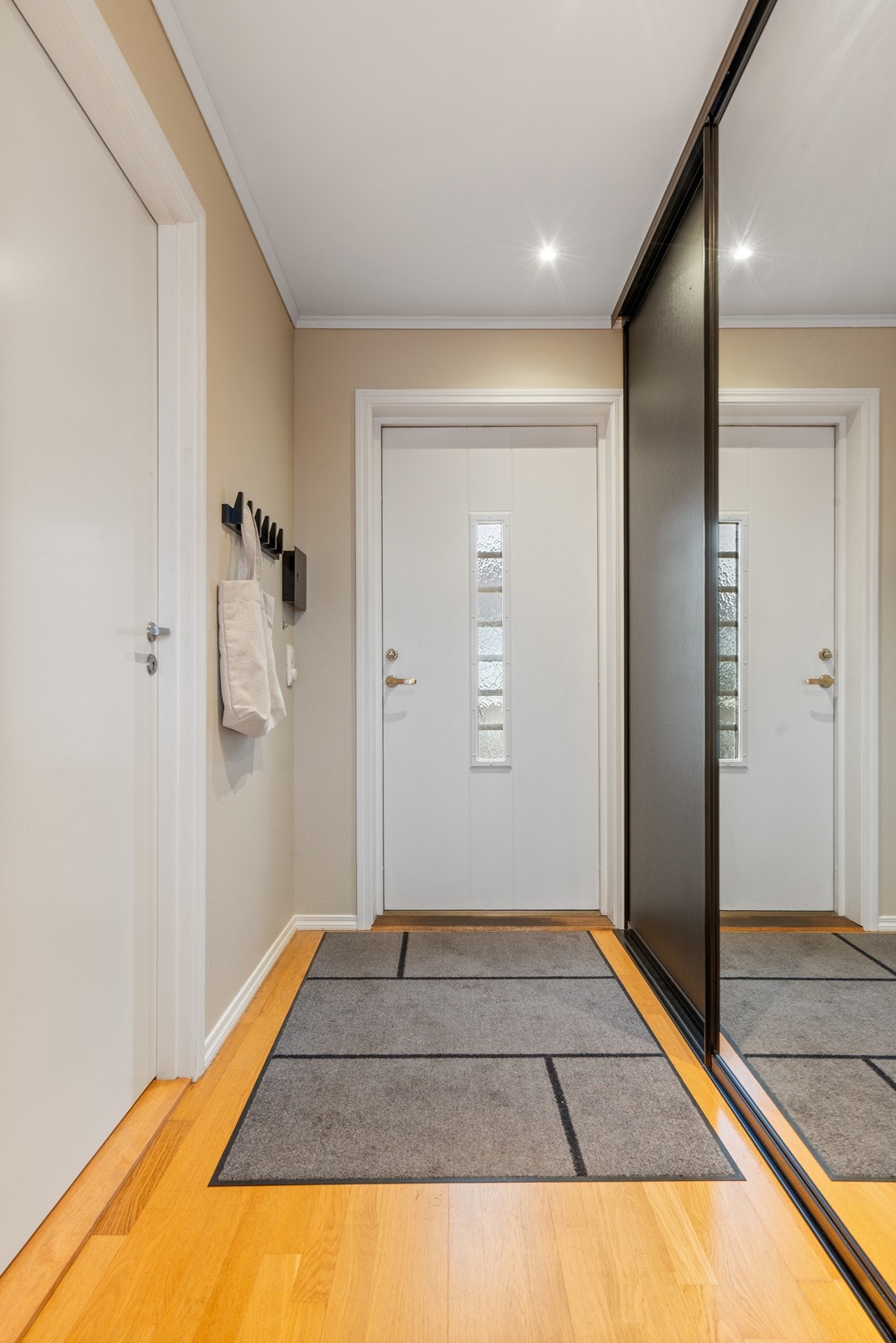 Velkommen til visning i Skuggaberg 7b Galleribilde