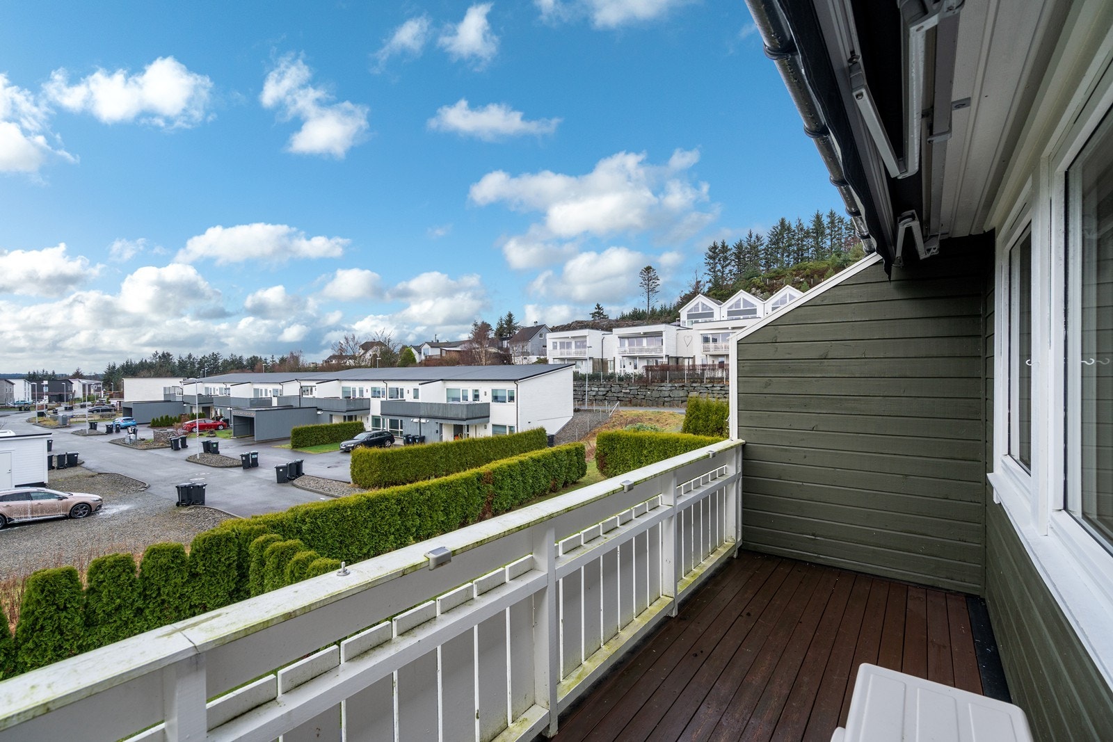 Balkong med elektrisk markise Galleribilde