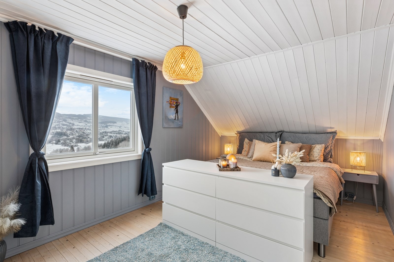 Hovedsoverommet er av god størrelse. Galleribilde