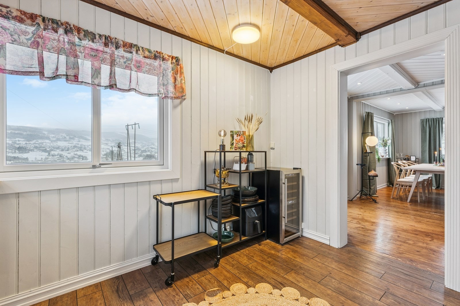 Legg merke til utsikten. Galleribilde