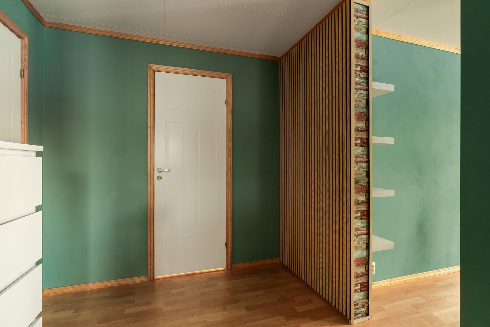 Leiligheten har også en svært praktisk innvendig bod/teknisk rom av god størrelse med sine 4,4 m². Galleribilde