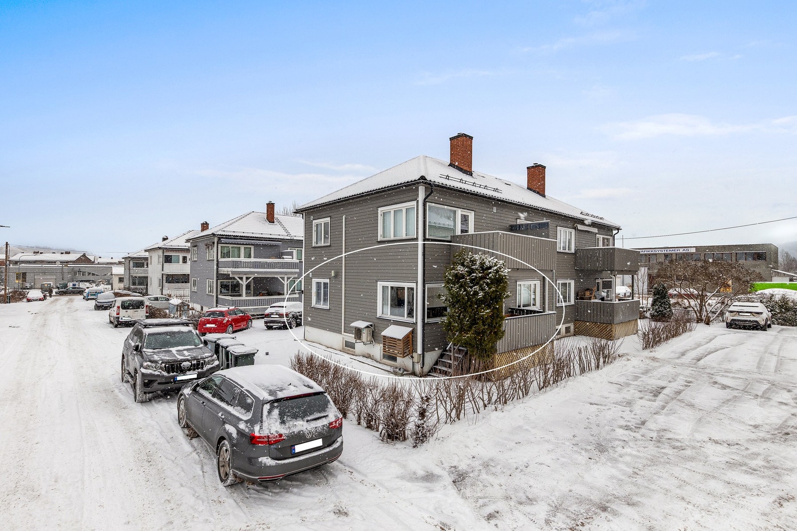 Det medfølger 3 boder, samt felles vaskeri Galleribilde