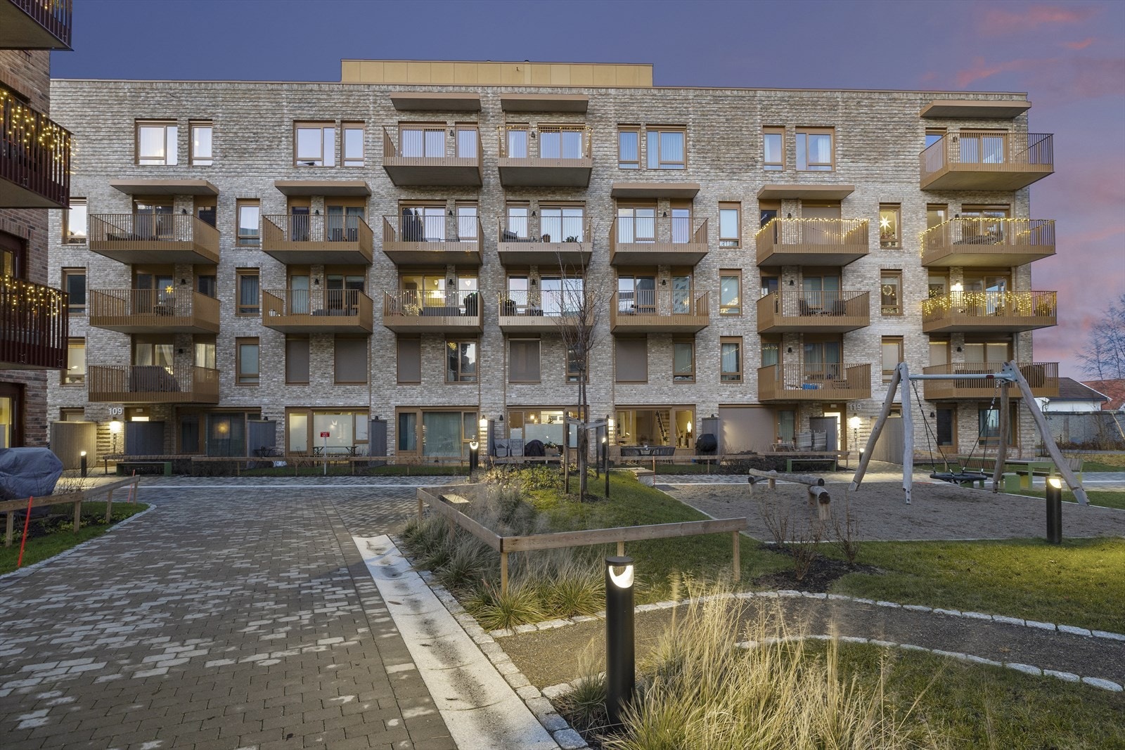 Leiligheten er presentert av Frode Bjørnevik i EiendomsMegler 1. Galleribilde