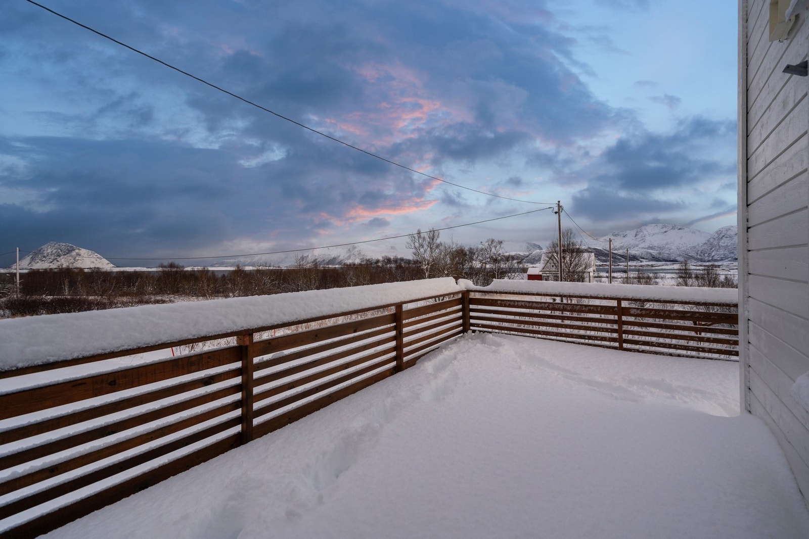 Uteområdet gir godt med boltreplass. Galleribilde