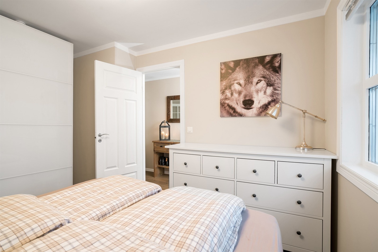 Soverom. Galleribilde