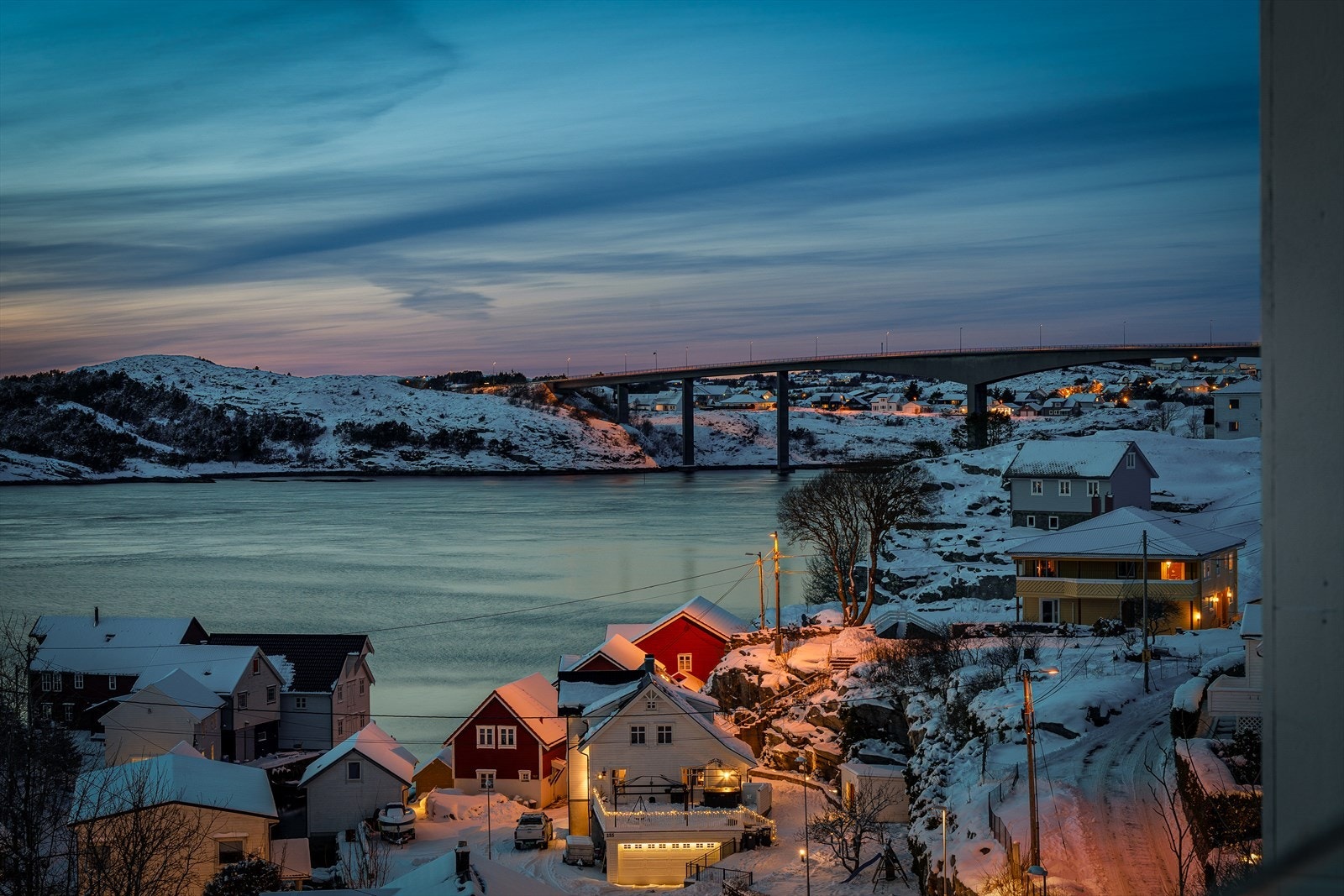 Nydelig utsikt over Rongsundbrua! Galleribilde