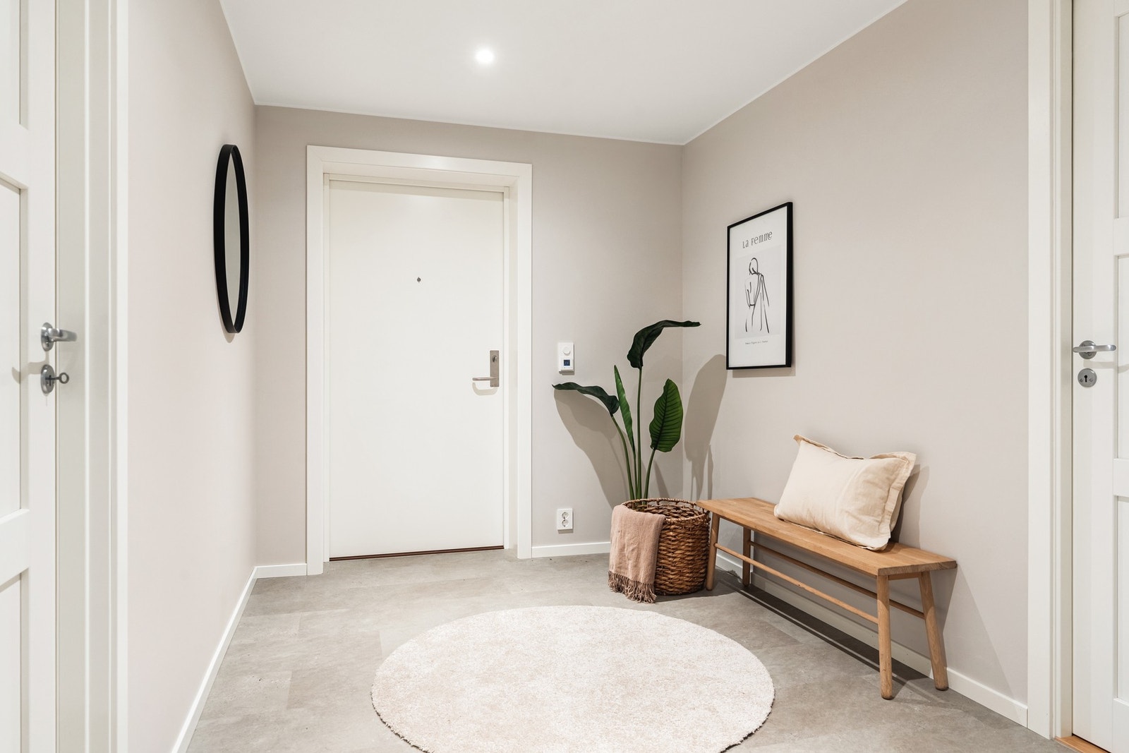 Med leiligheten følger det også 2 stk. eksterne boder, en like utenfor leiligheten på 8,7 kvm. og en i underetasjen på 4,5 kvm. Galleribilde