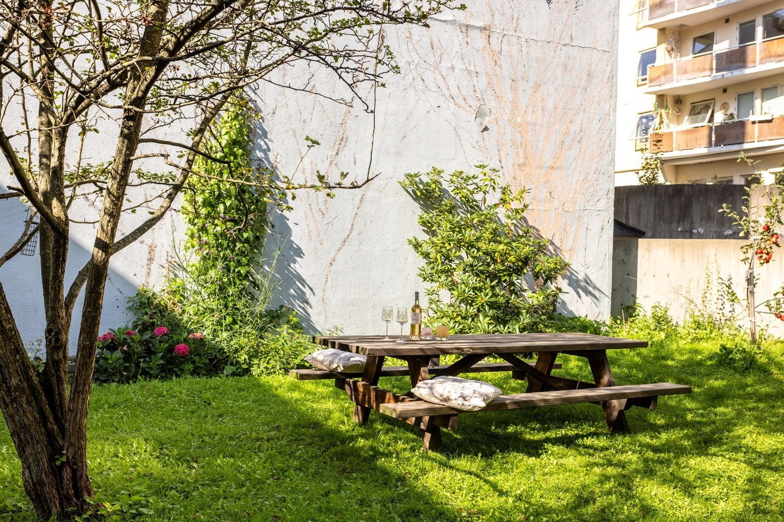 Ta et pust i bakken og trekk ut i bakgården | hage og nyt de rolige omgivelsene Galleribilde