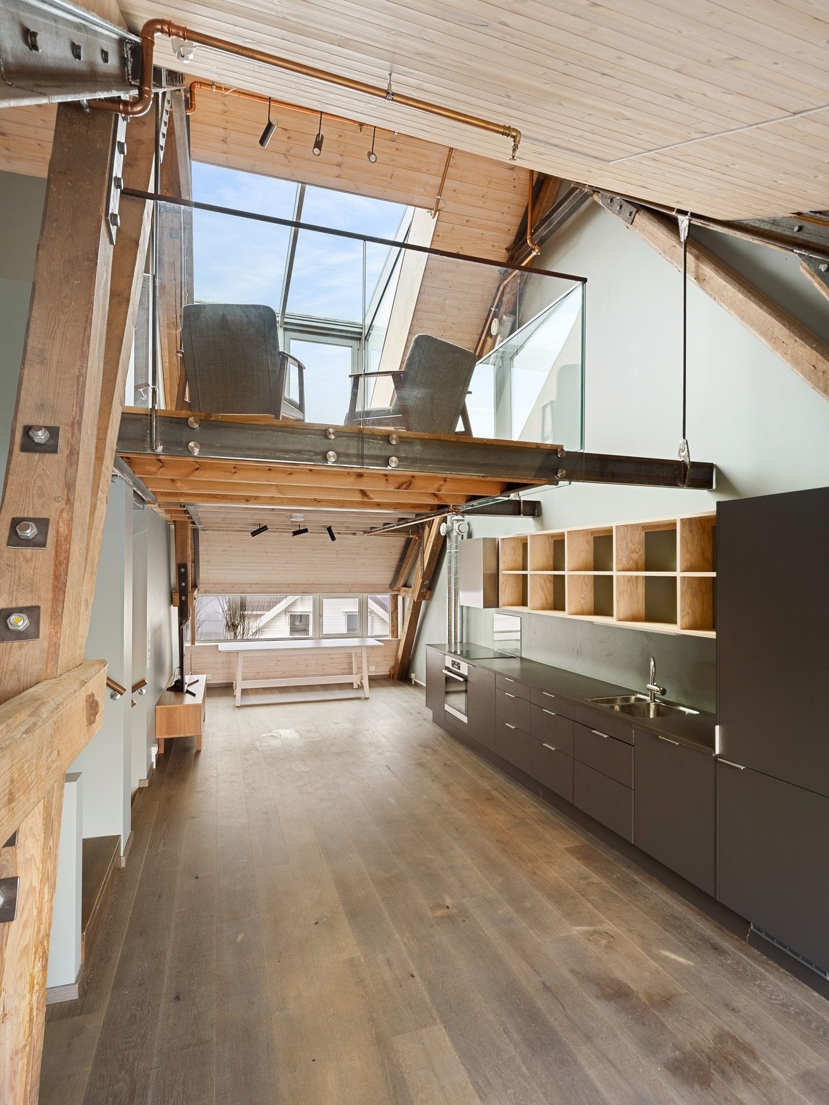 Stue med åpen kjøkkenløsning Galleribilde