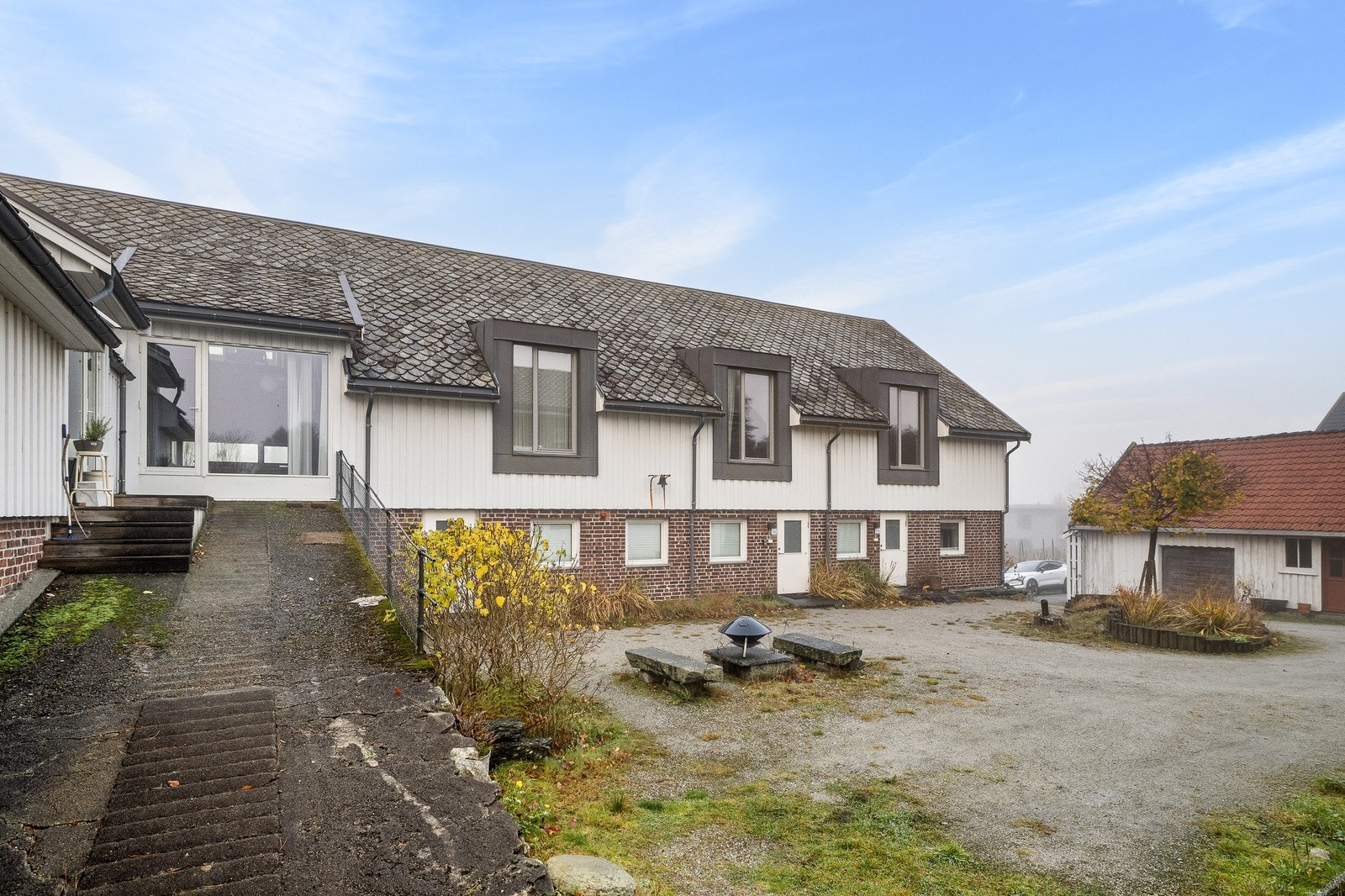 Gårdsplass Galleribilde