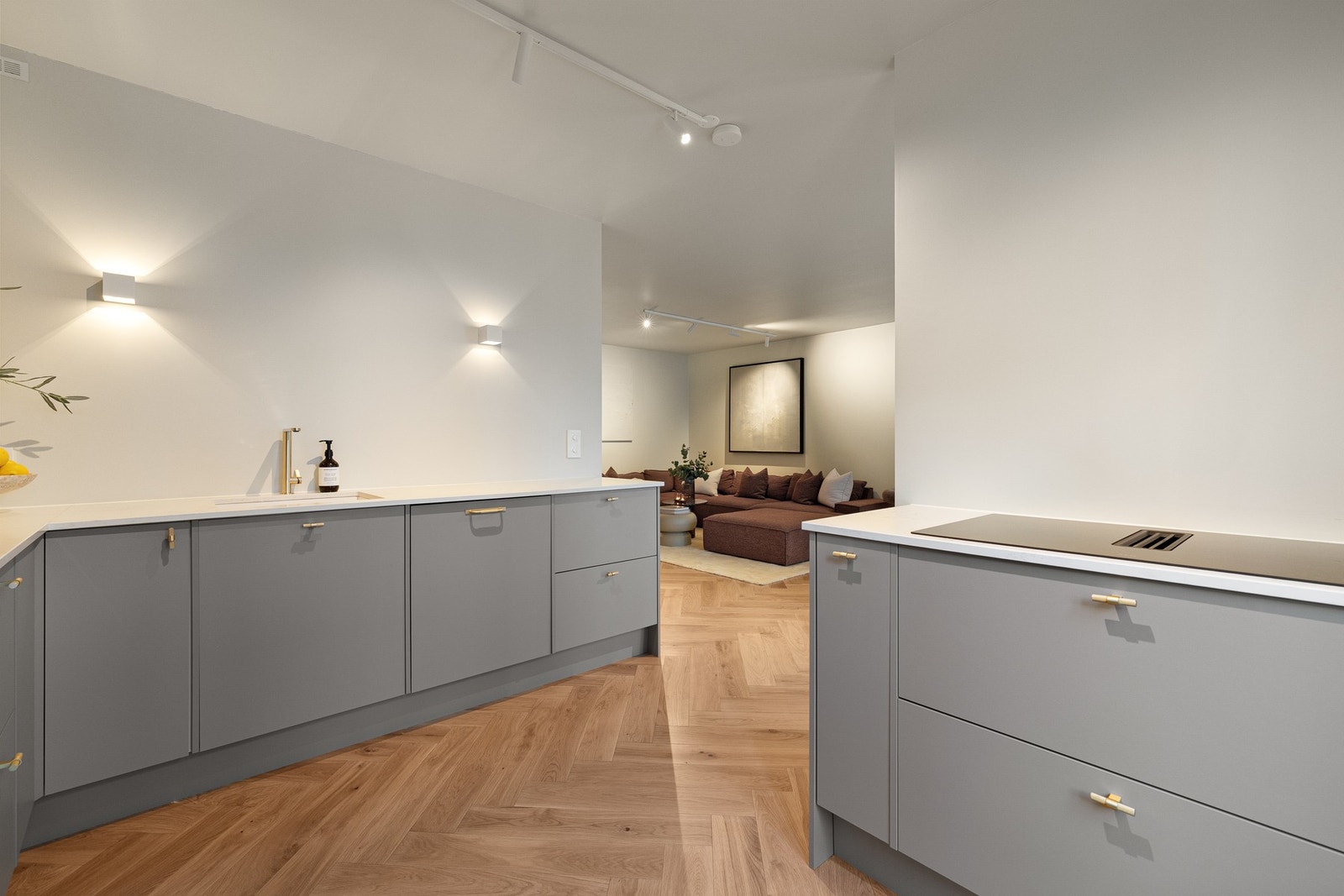 Alt er nytt i 2023, fra bad og kjøkken til elektrisk anlegg og overflater. Galleribilde